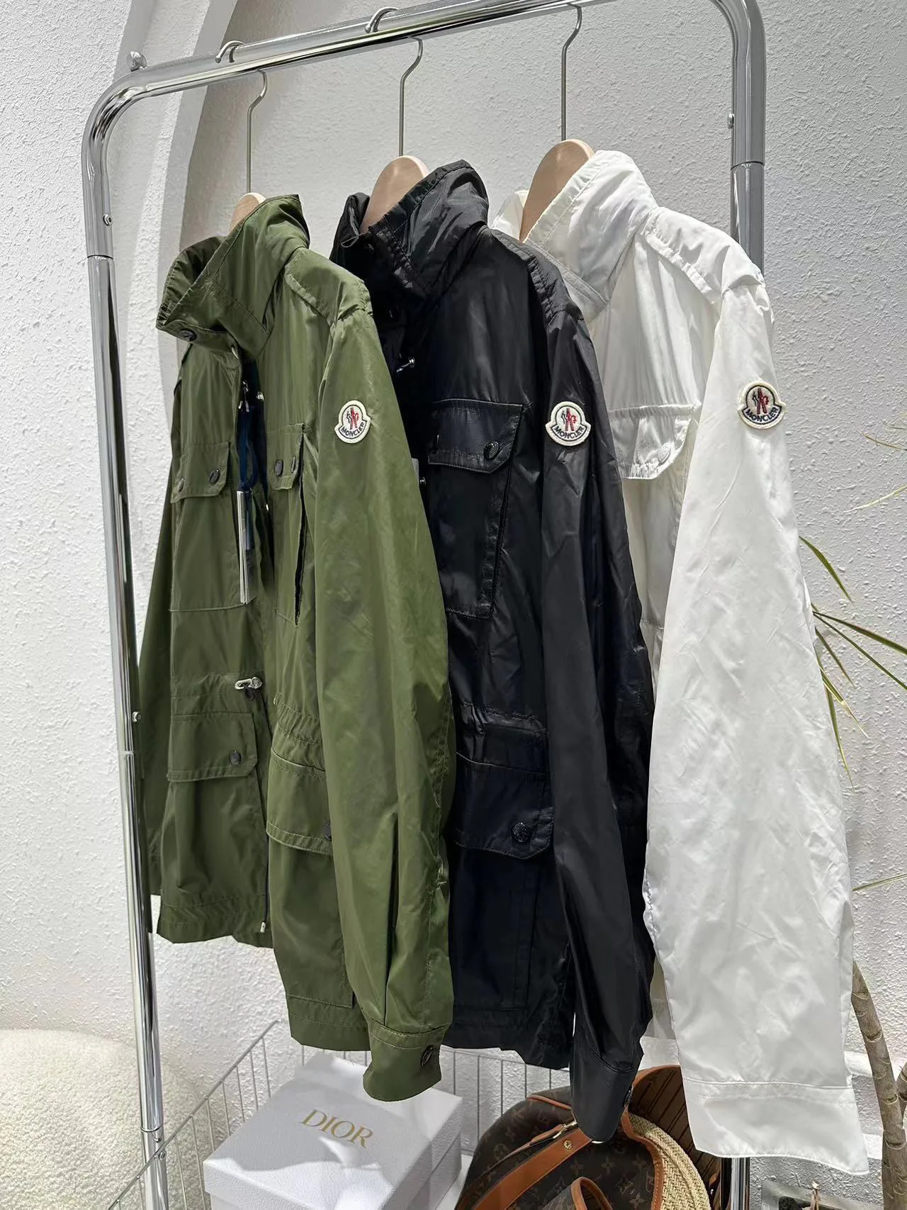 Куртки И Пуховики Женские Moncler 30358