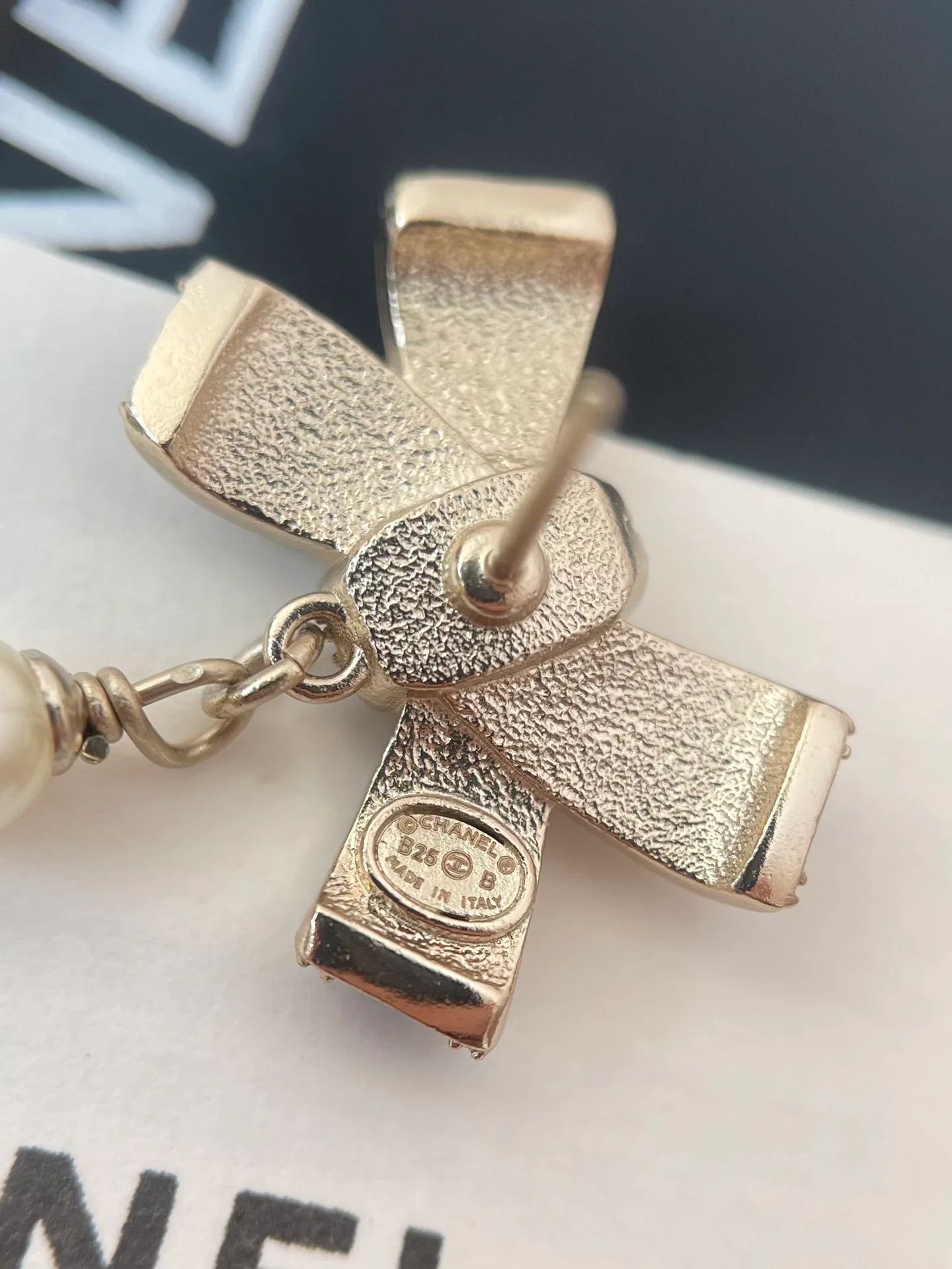 Бижутерия Chanel 70912