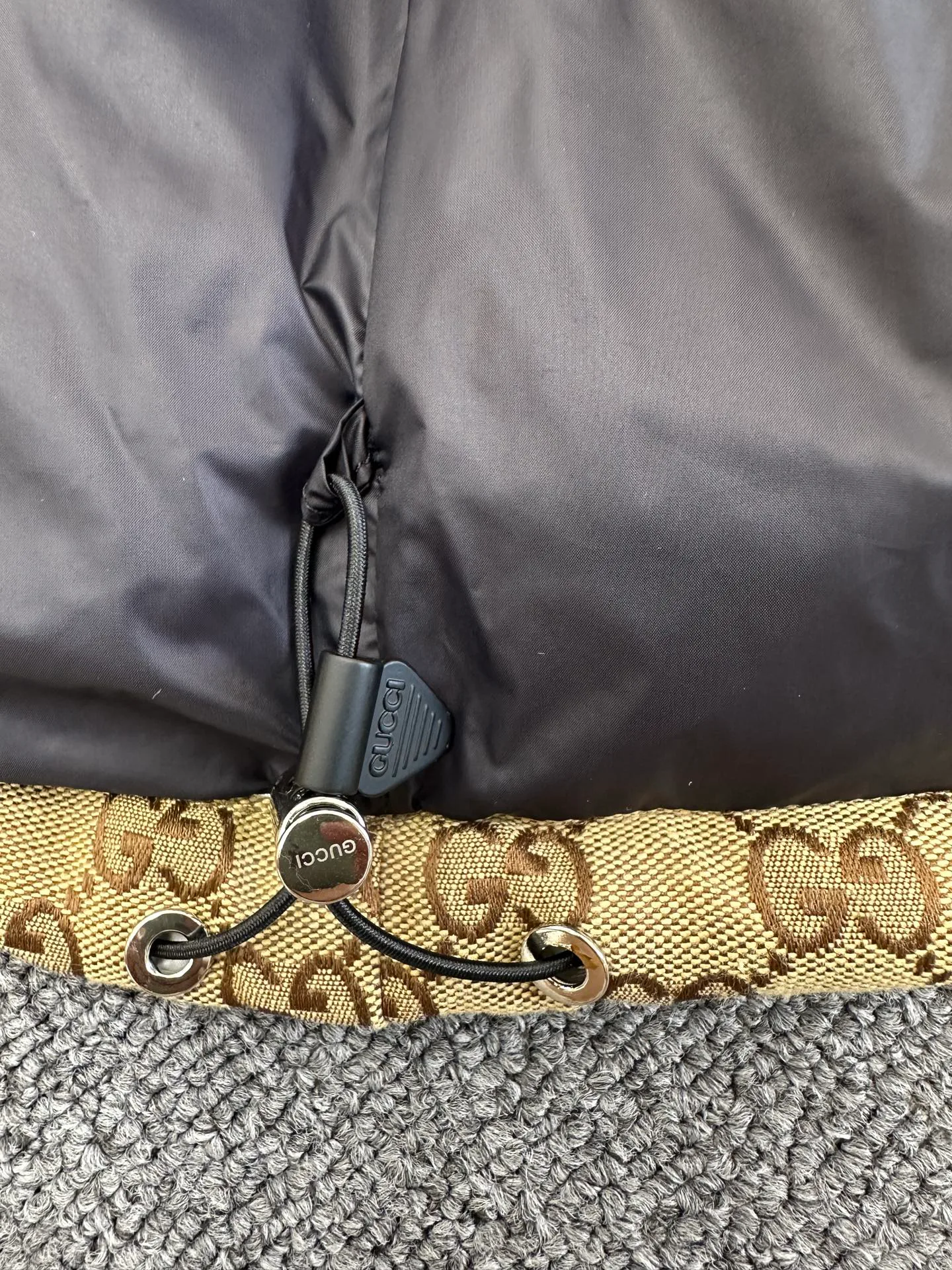 Куртки И Пуховики Женские Gucci 2087196