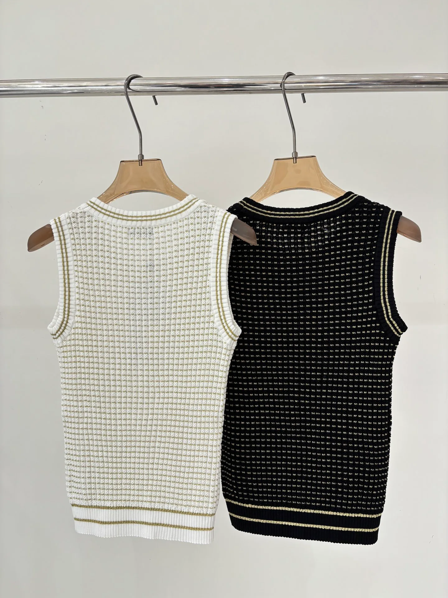 Топы Женские Chanel 11337747