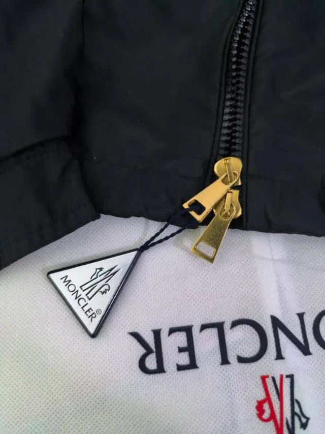 Куртки И Пуховики Женские Moncler 29920