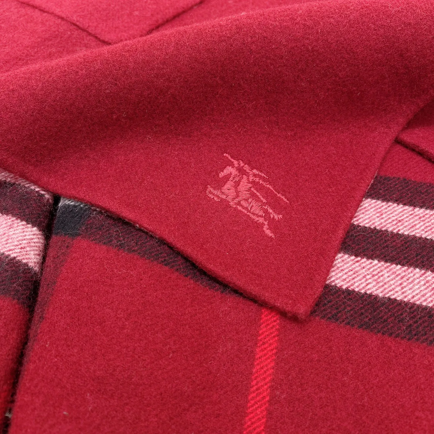 Шарфы Burberry 754459