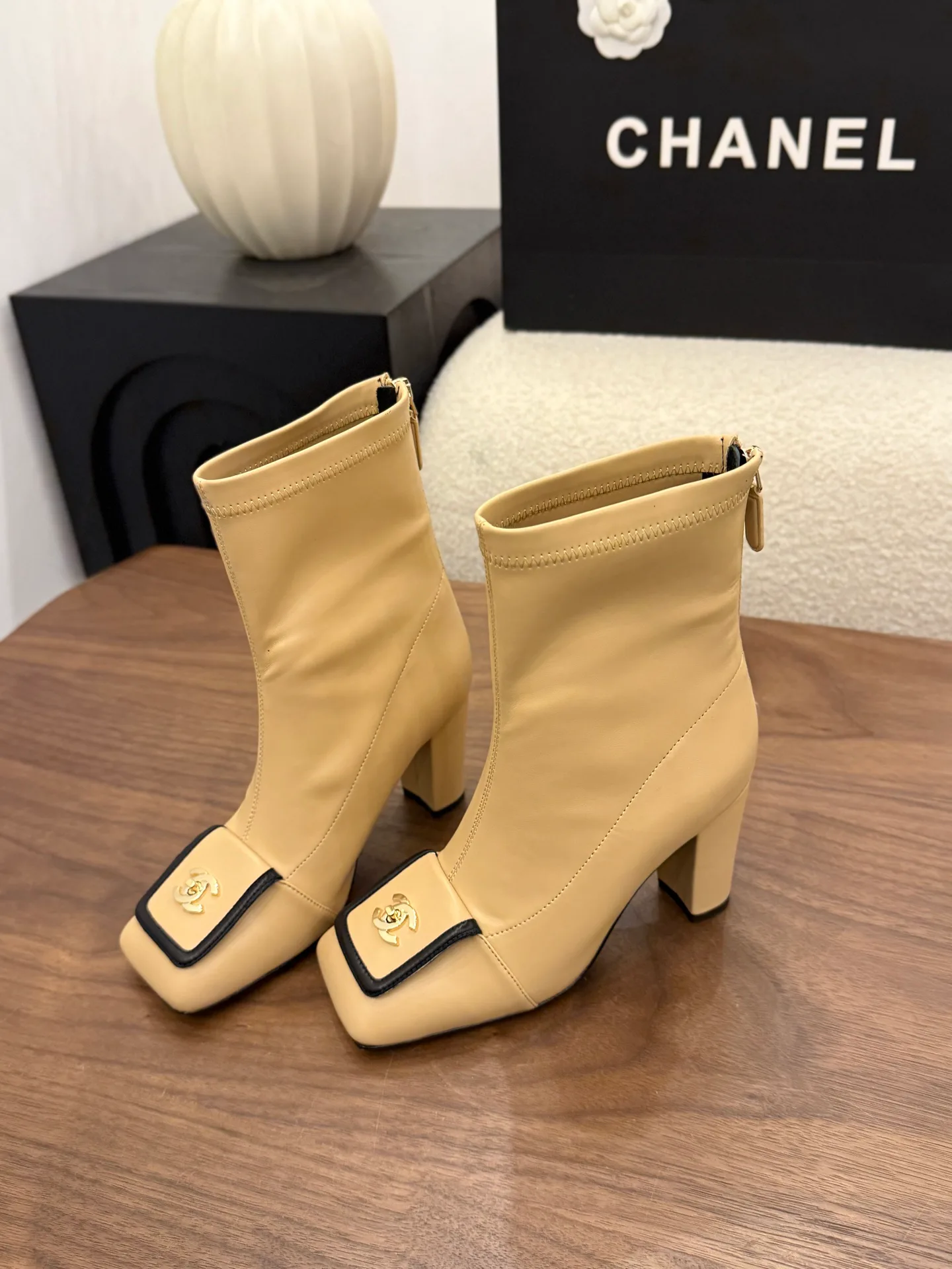 Ботильоны Женские Chanel 18708718