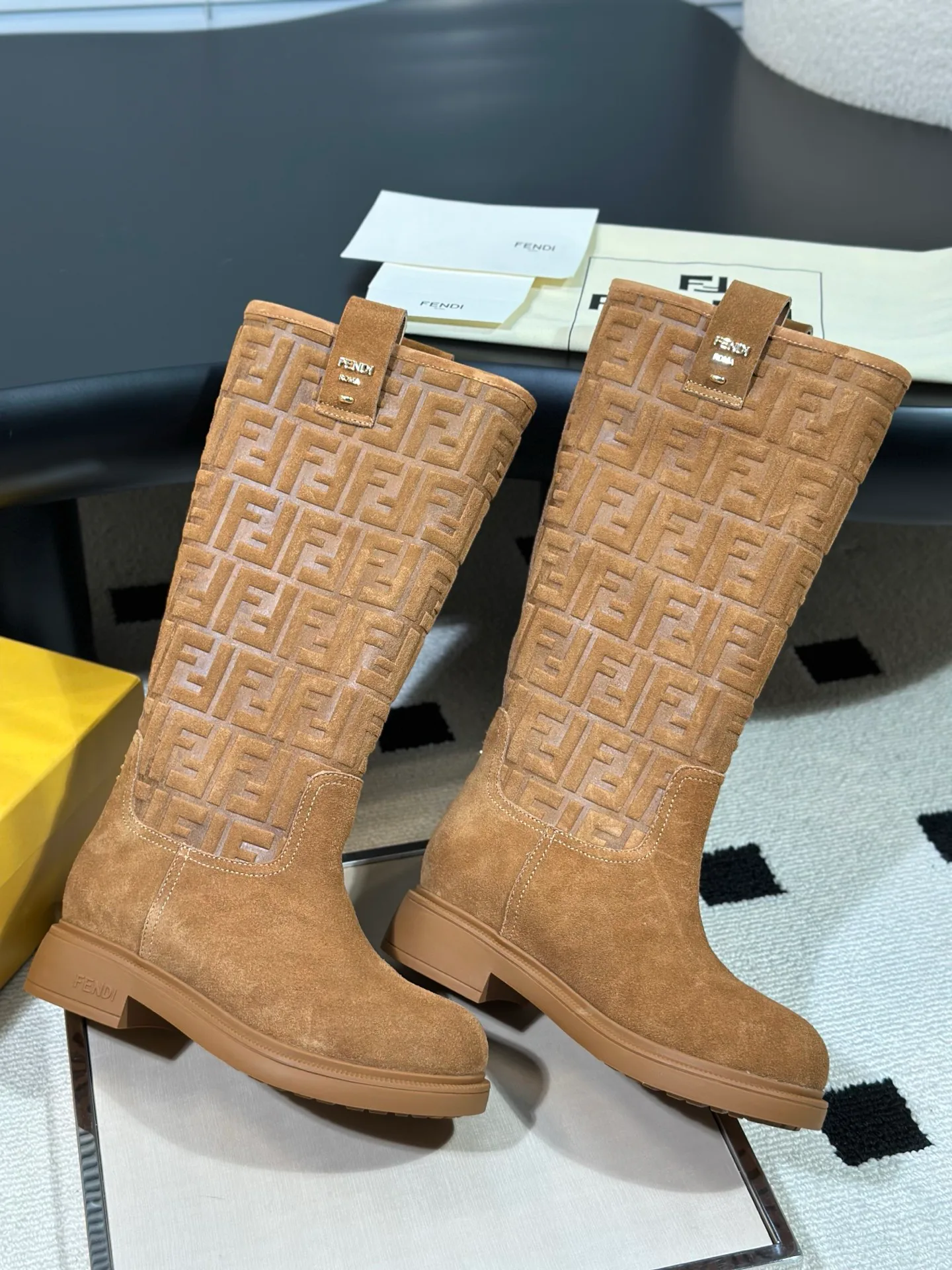 Сапоги Женские Fendi 19099371