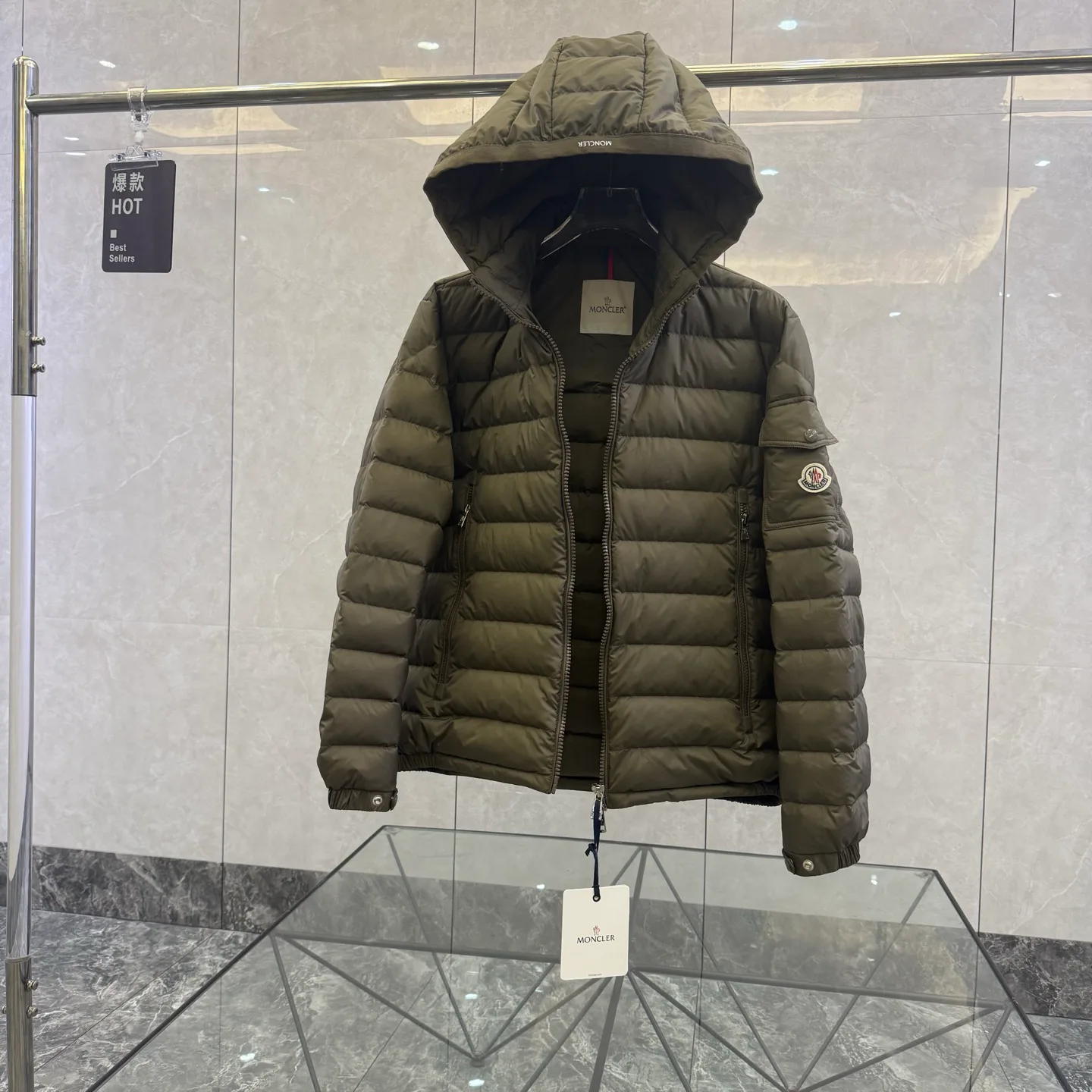Куртки И Пуховики Женские Moncler 17919910