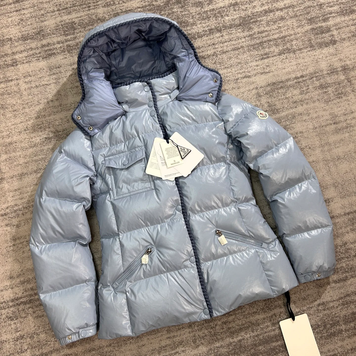 Куртки И Пуховики Женские Moncler 18134540