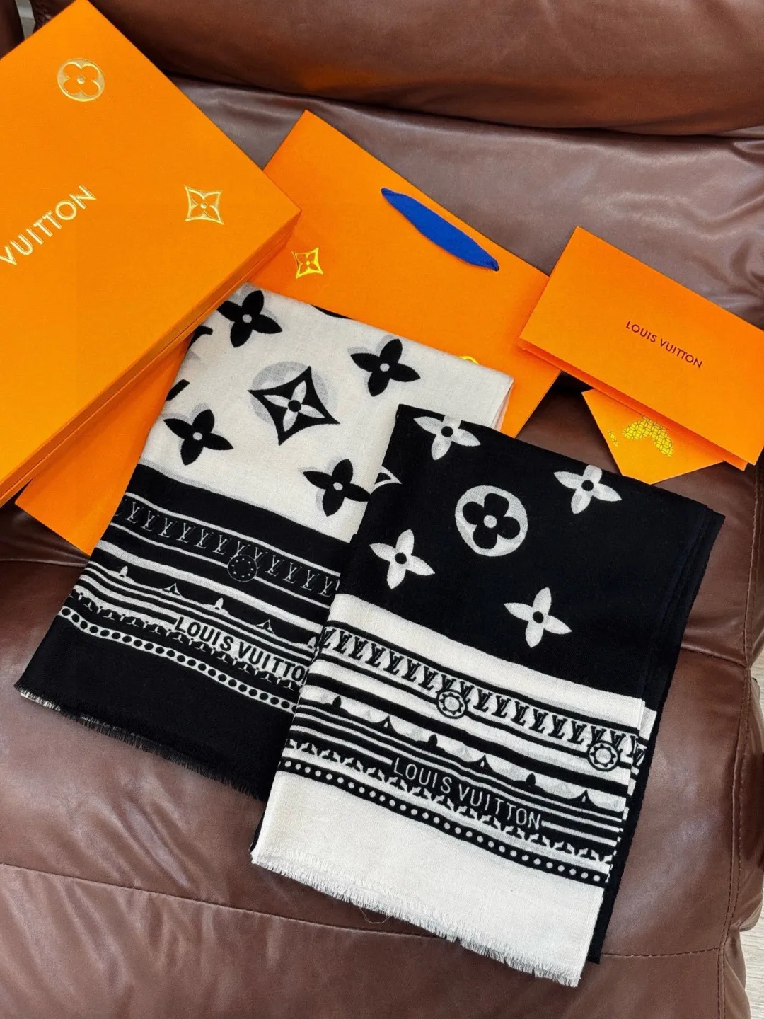 Шарфы Louis Vuitton 463845