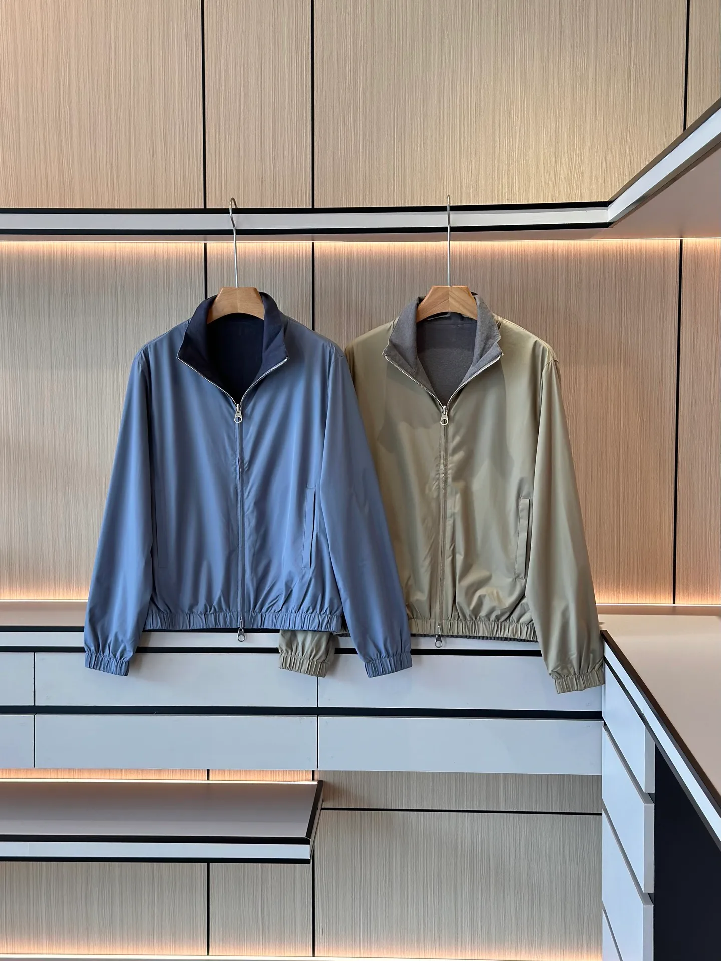 Куртки И Пуховики Женские Loro Piana 18099703
