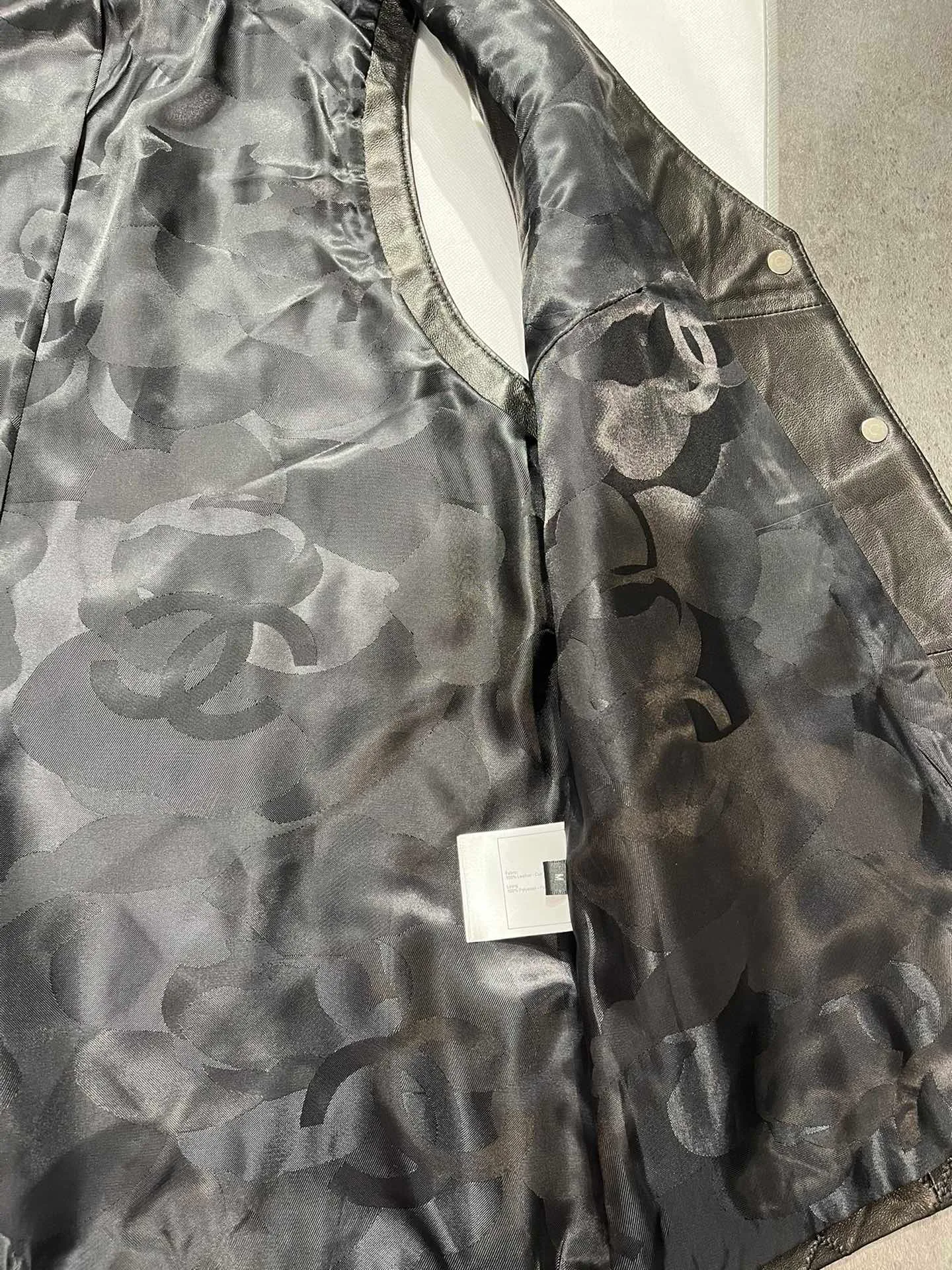 Жилеты Мужские Chanel 10088608
