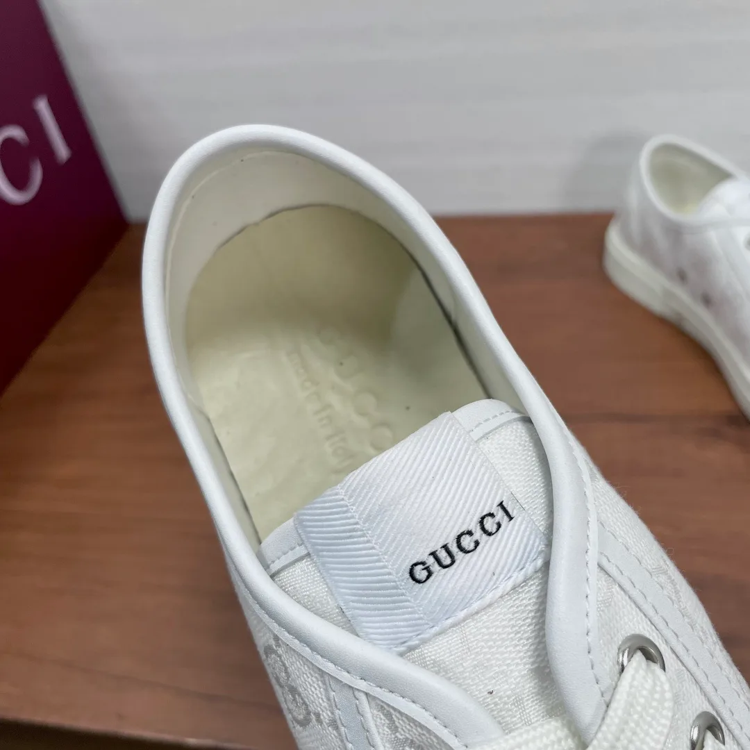 Кеды Женские Gucci 12672546