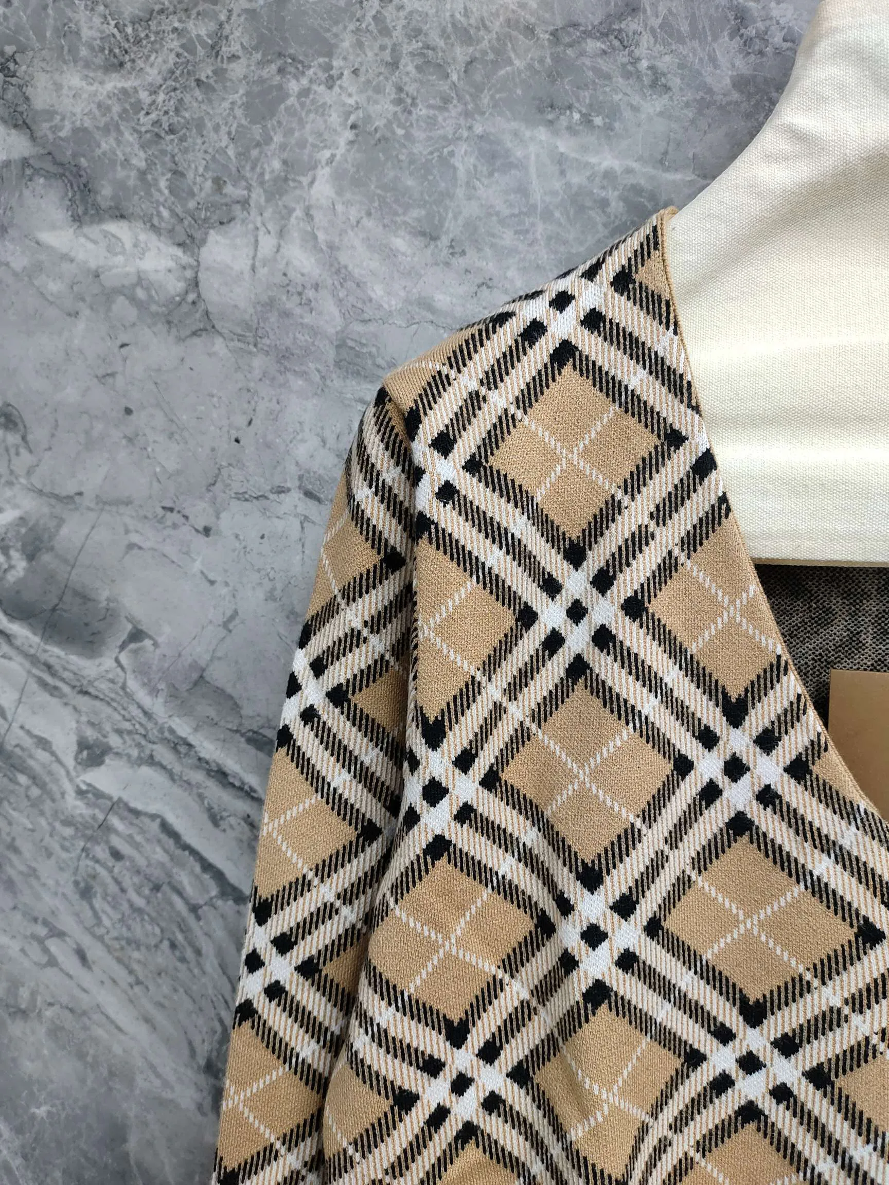 Джемперы И Свитеры Женские Burberry 931461