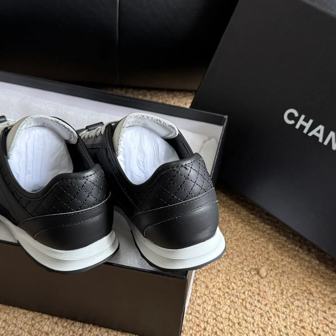 Кроссовки Женские Chanel 137702