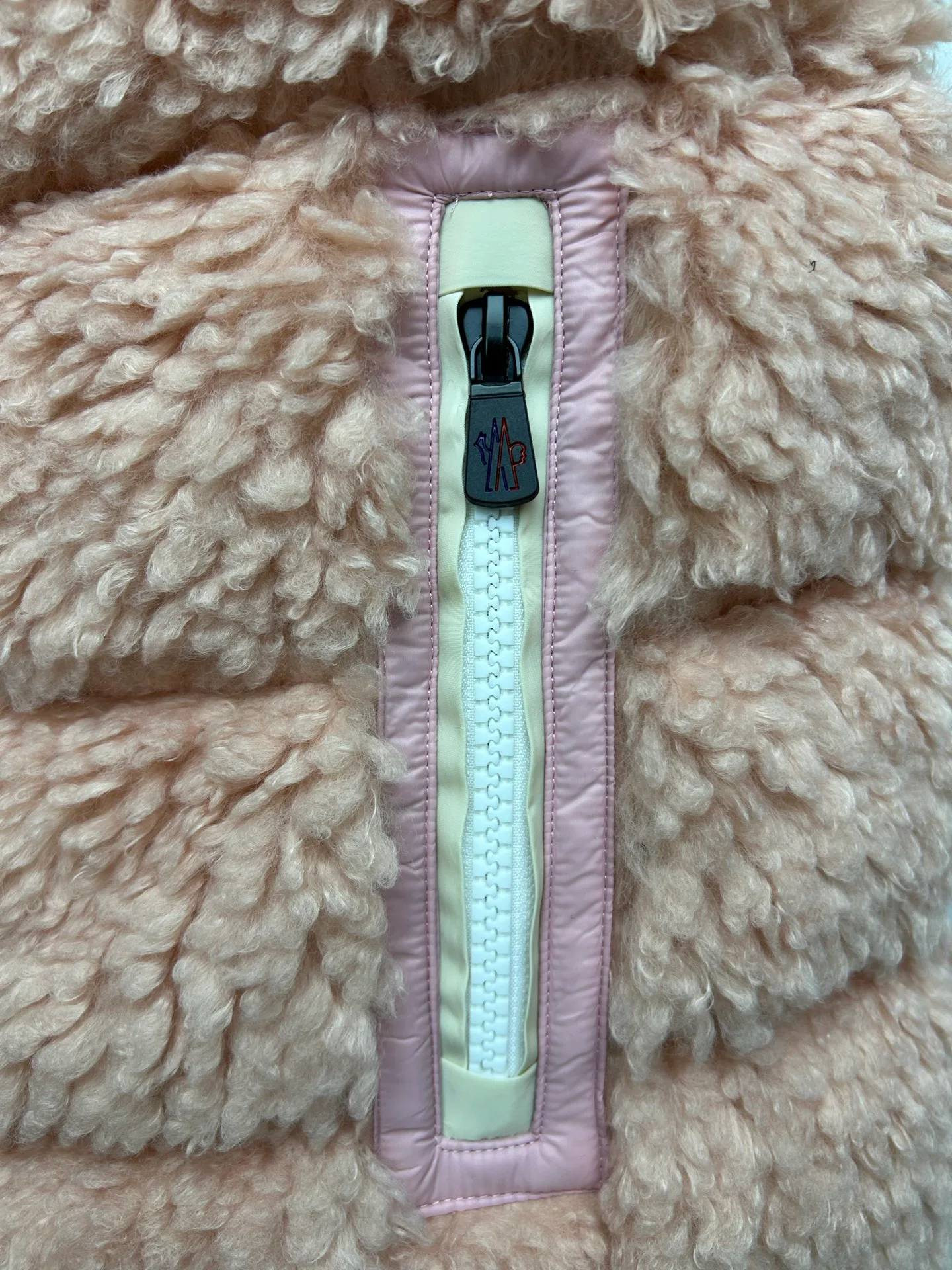 Жилеты Женские Moncler 19114943