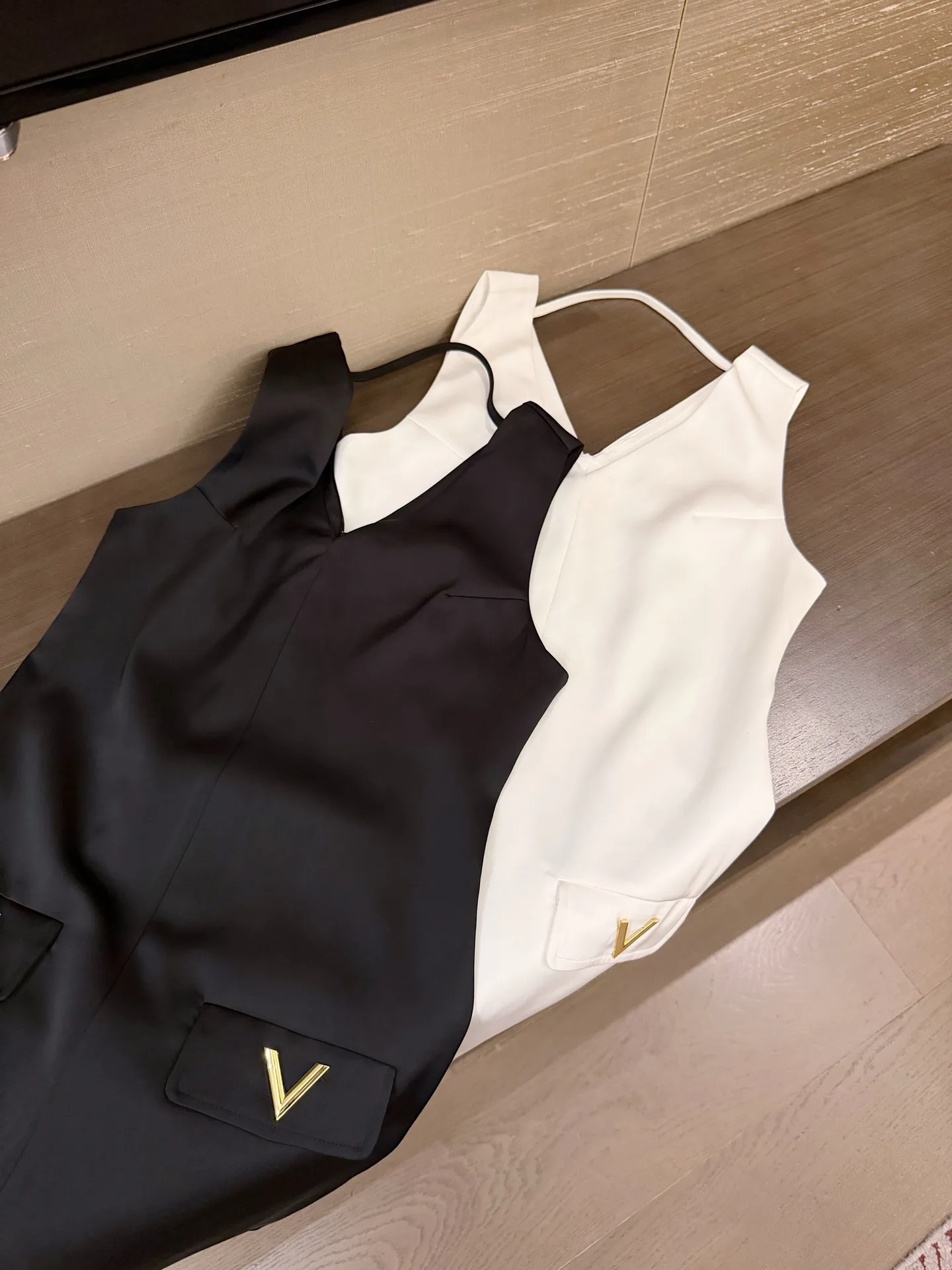 Платья Женские Valentino 11451049