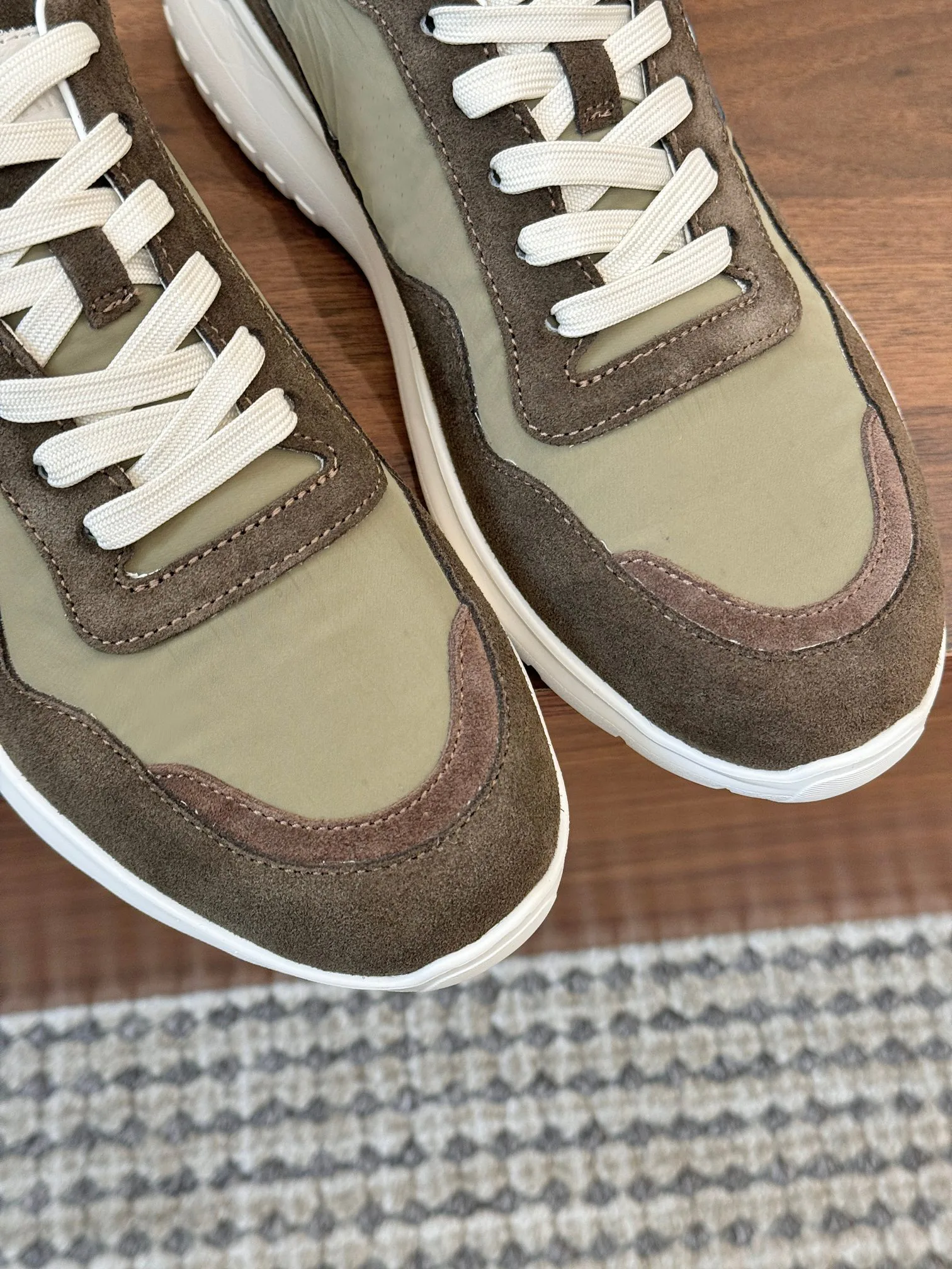 Кроссовки Женские Hogan 12835357