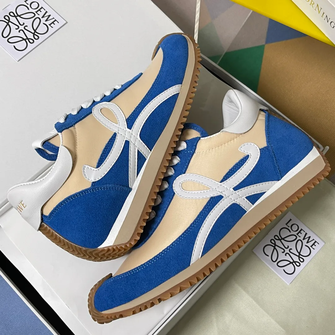 Кроссовки Женские Loewe 931055