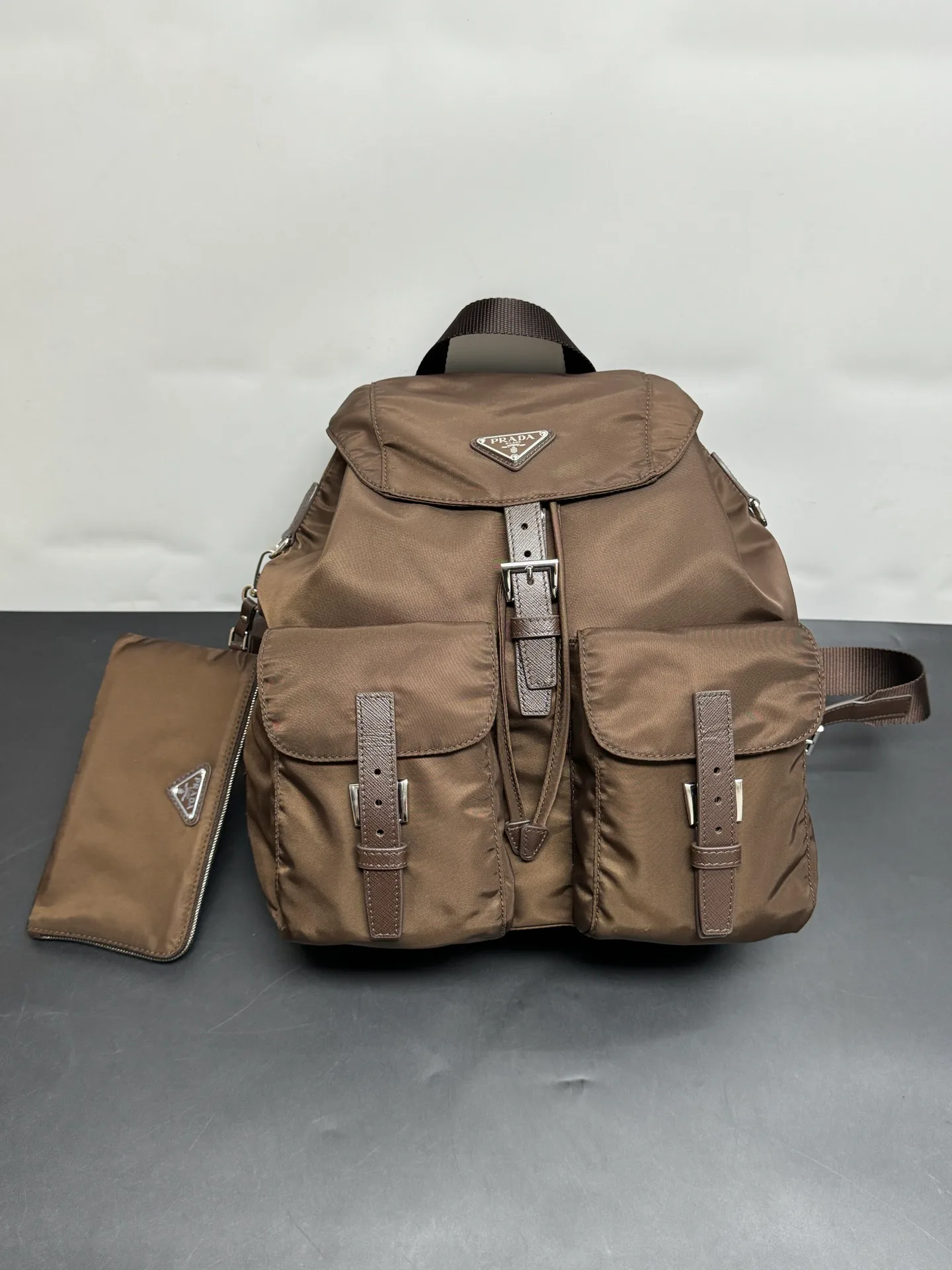 Рюкзаки Женские Prada 17630954