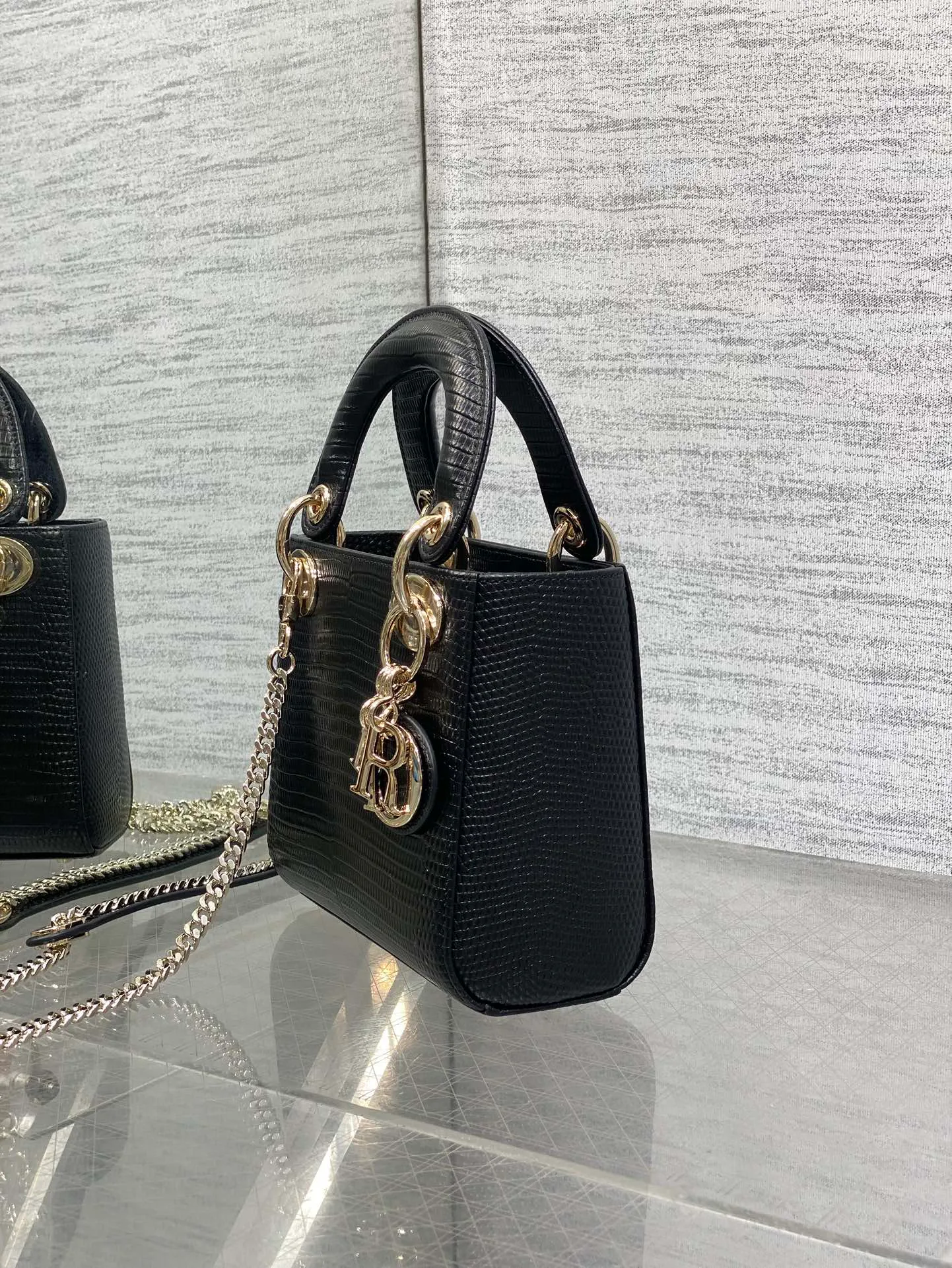 Классические Сумки Женские Christian Dior 11412673