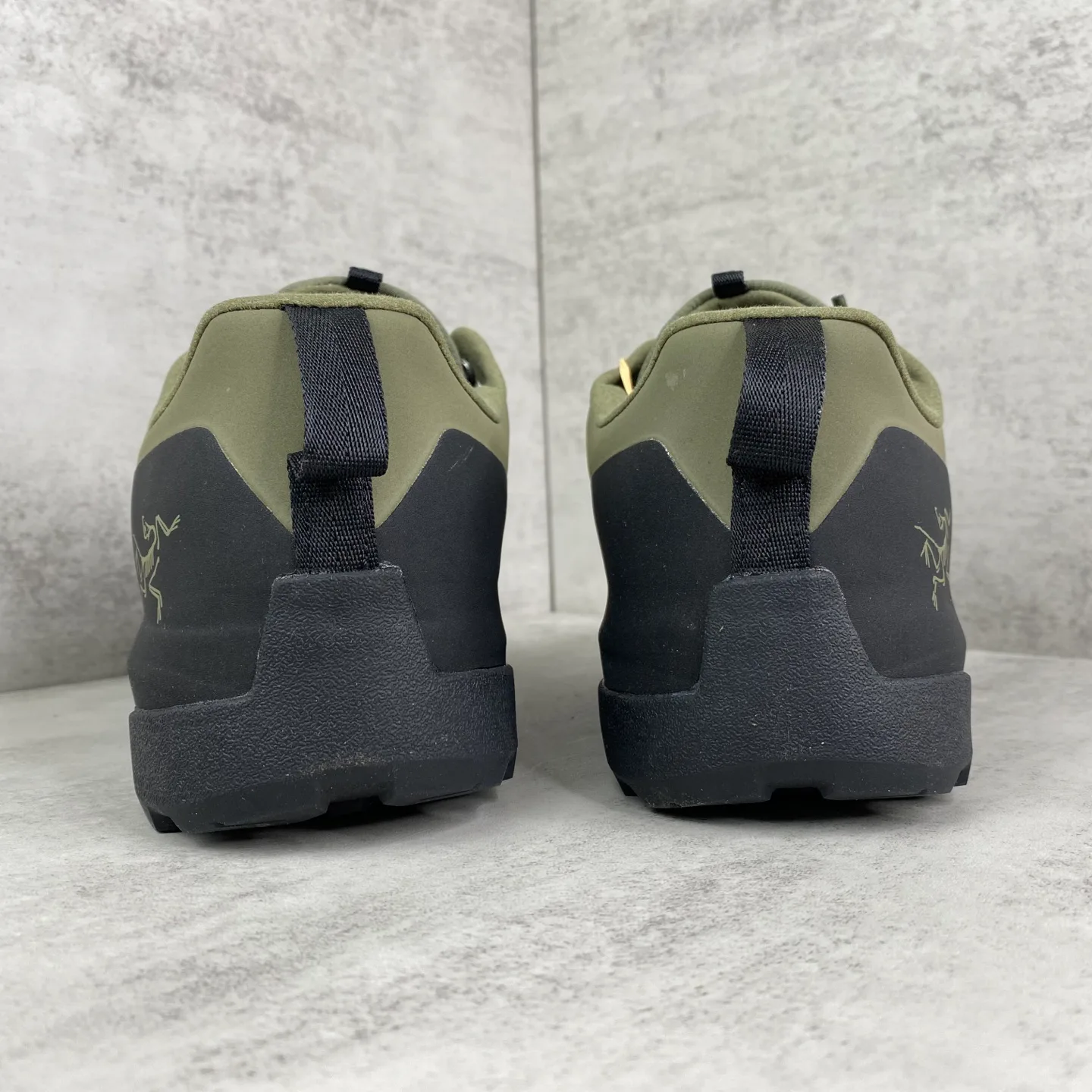 Кроссовки Мужские Arcteryx 17819885