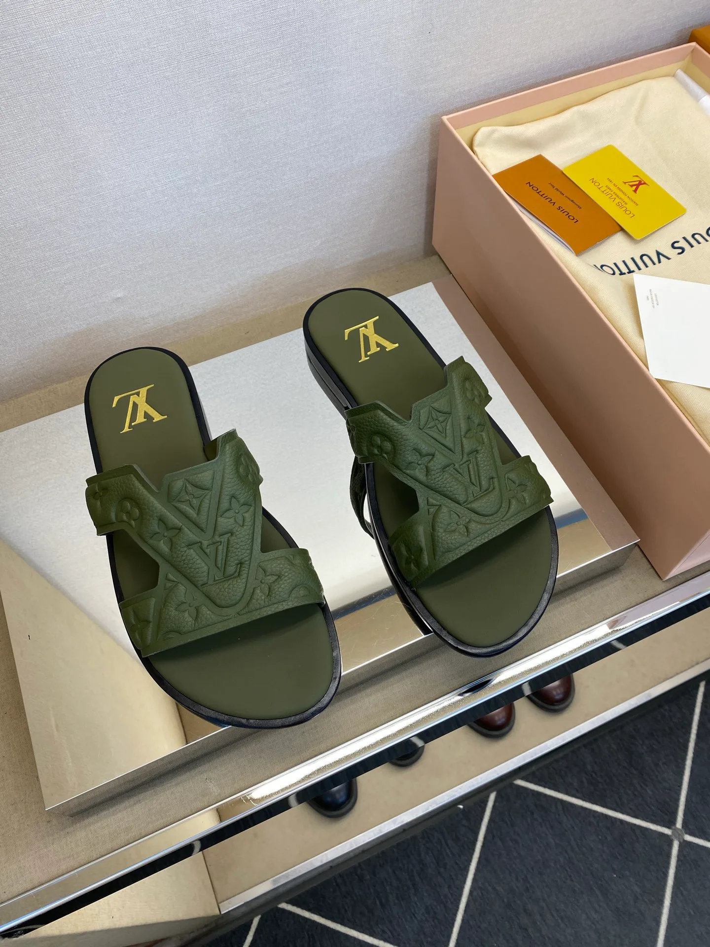 Сандалии Мужские Louis Vuitton 11767940