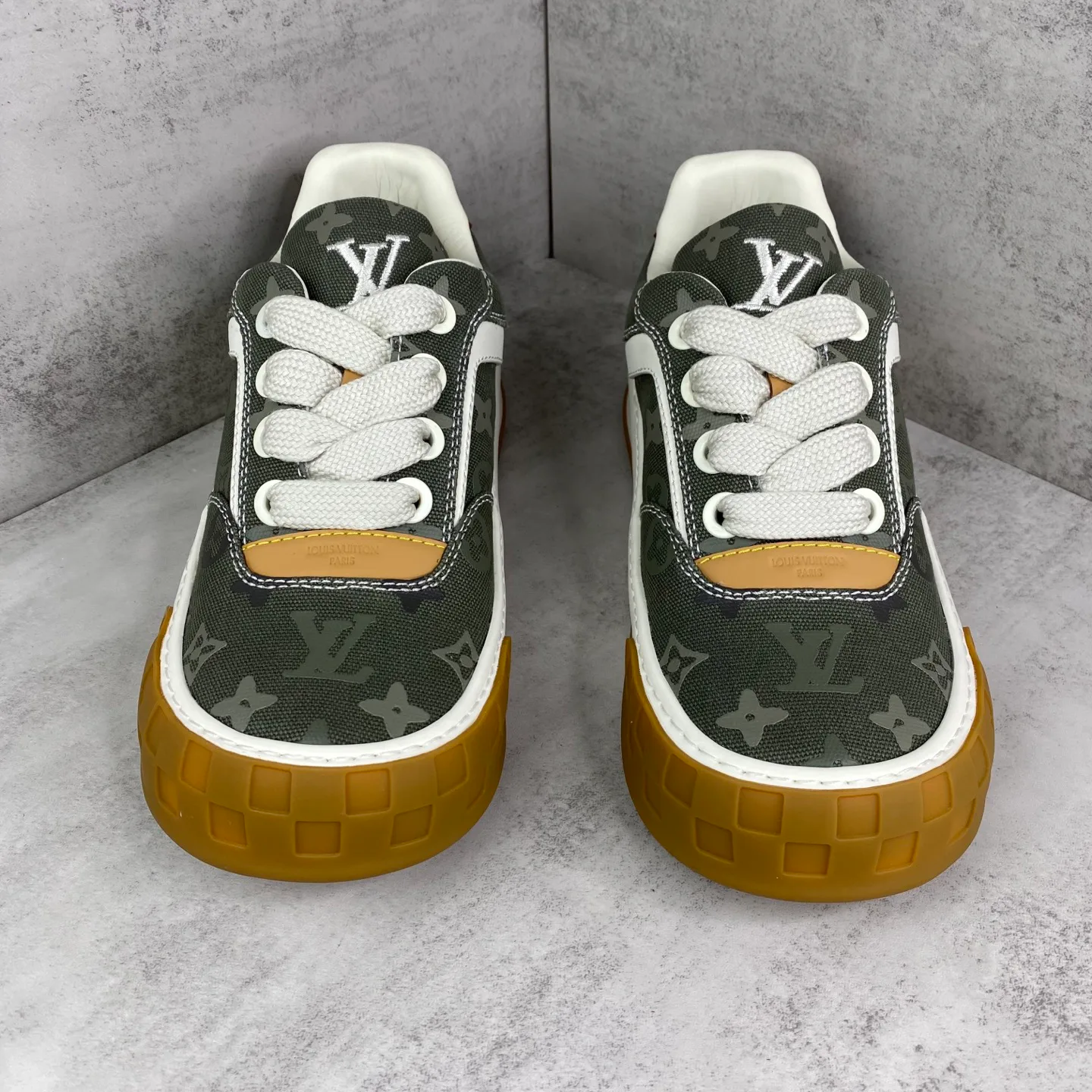 Кроссовки Мужские Louis Vuitton 11517934