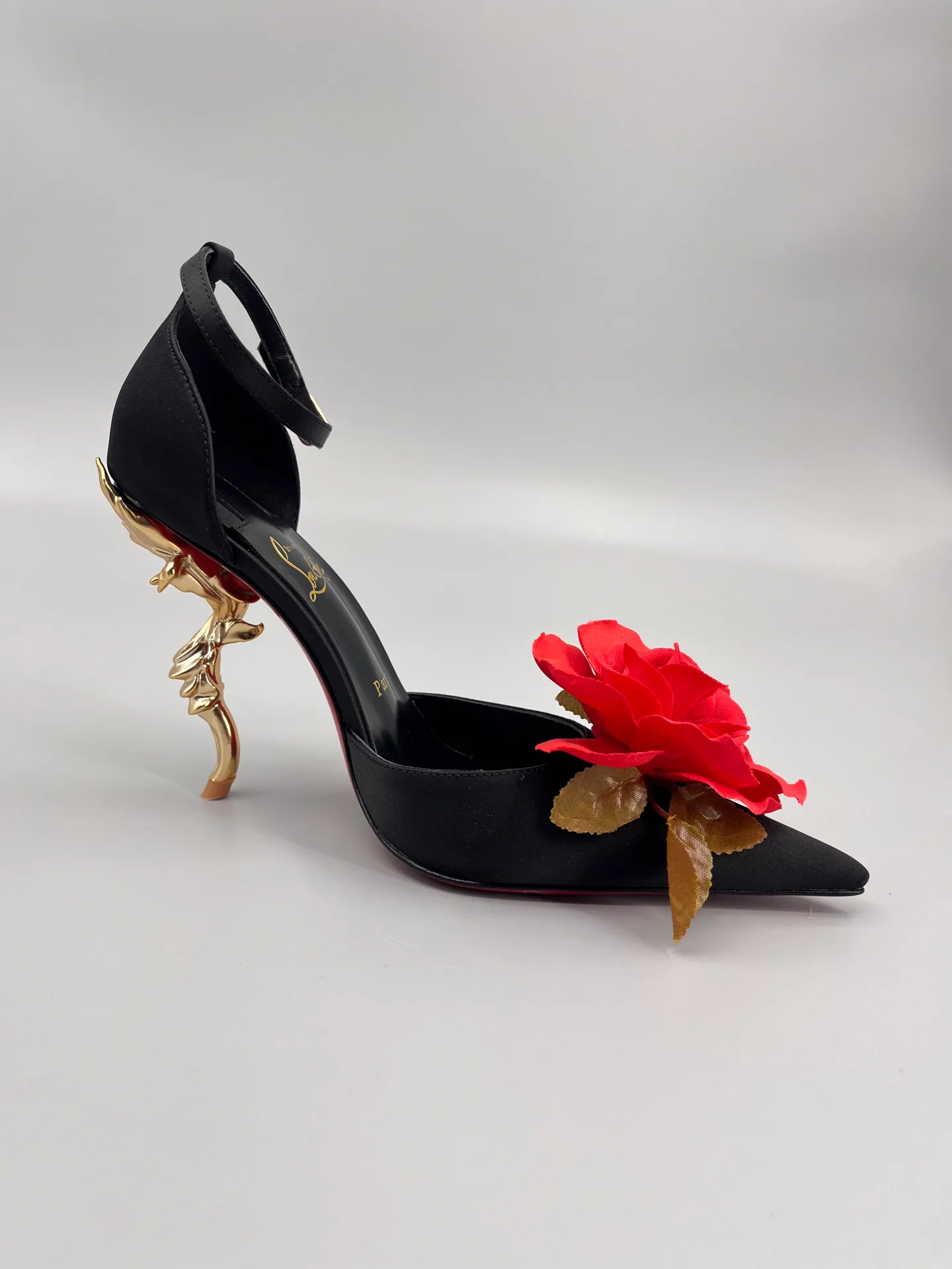 Туфли Женские Christian Louboutin 28142