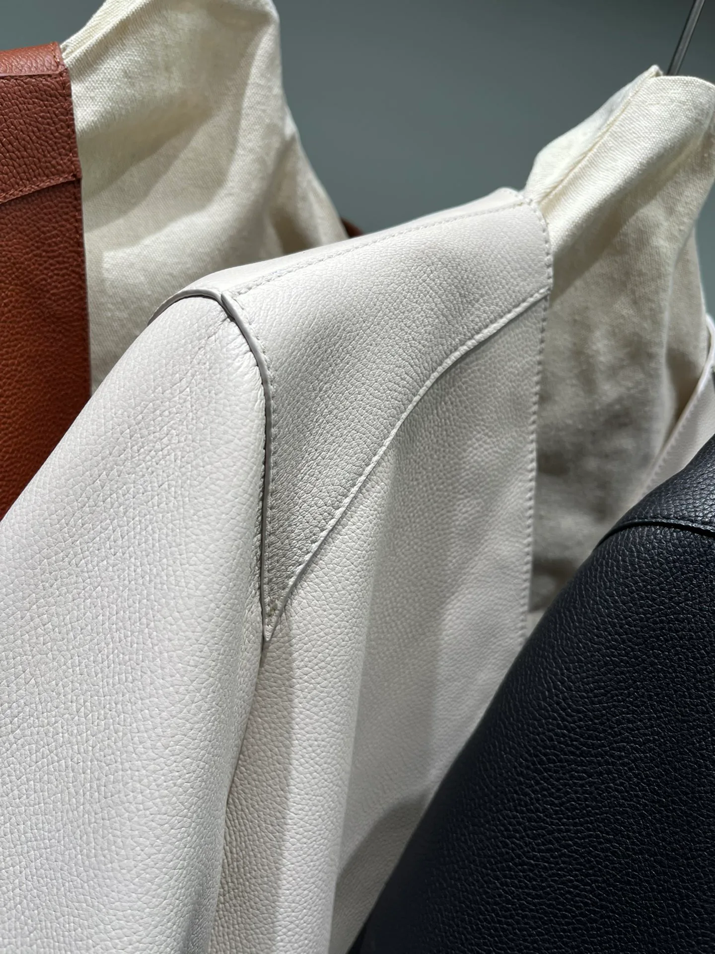 Кожаные Куртки И Дублёнки Женские Hermes 10037666