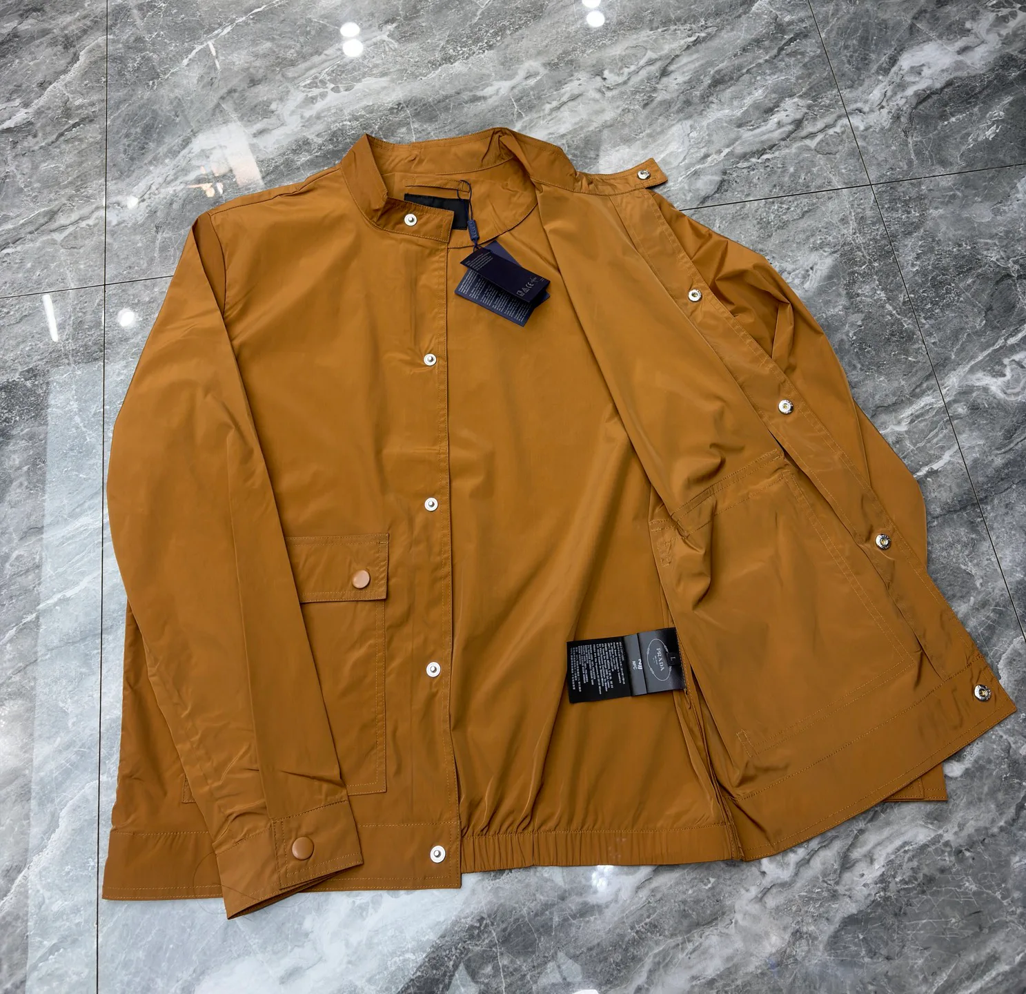 Куртки И Пуховики Мужские Prada 11641519