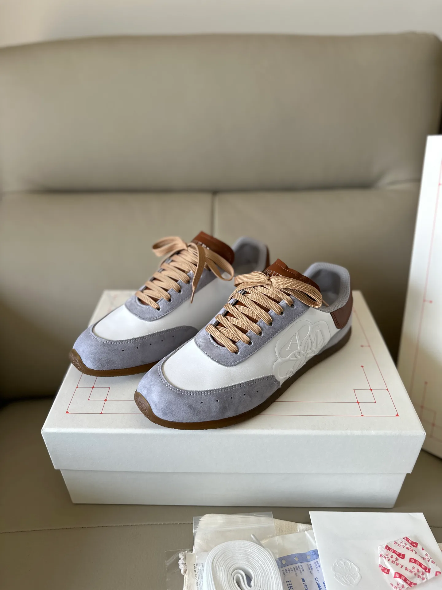Кроссовки Женские Alexander Mcqueen 18616775