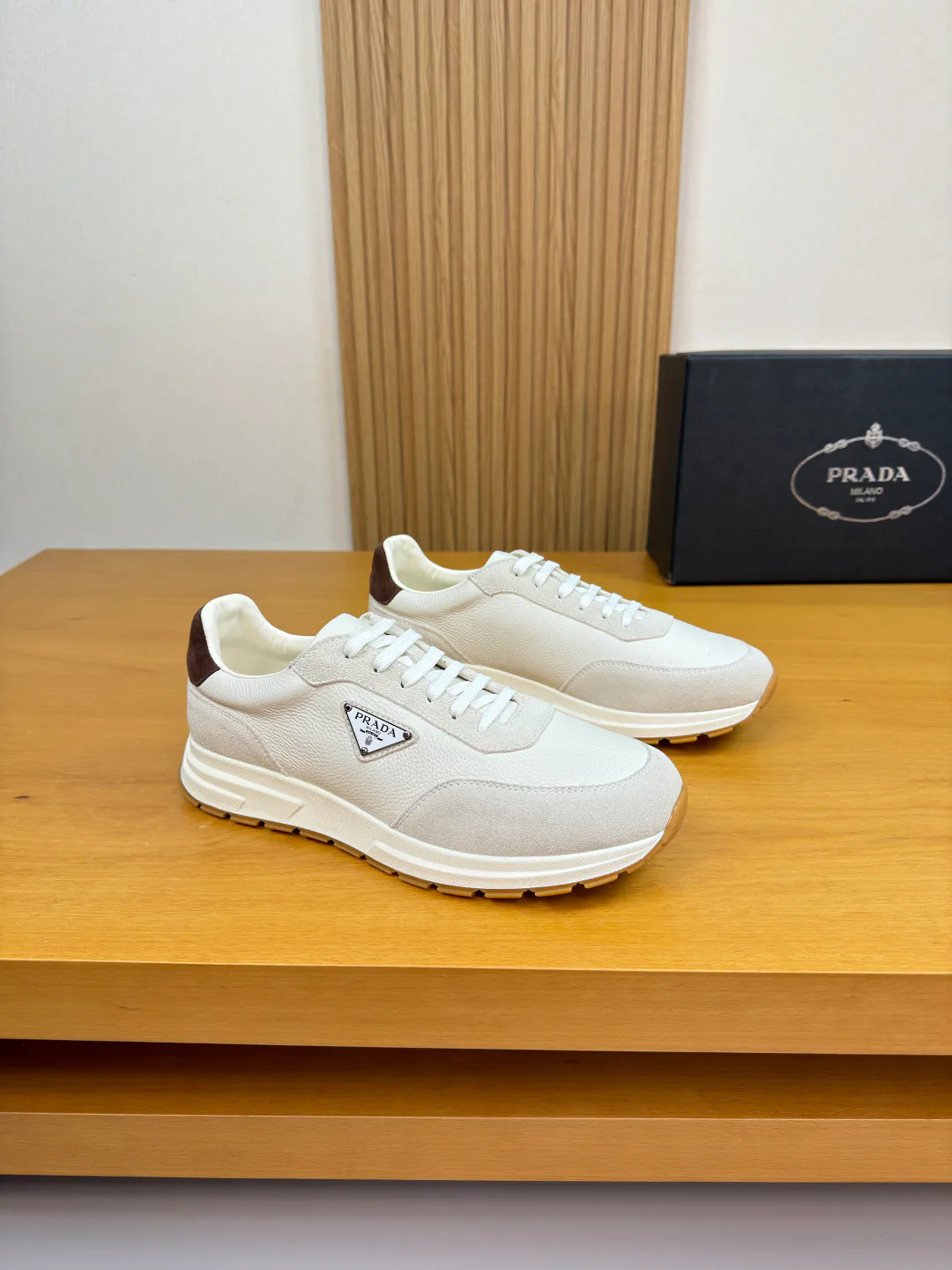 Кроссовки Мужские Prada 2389709