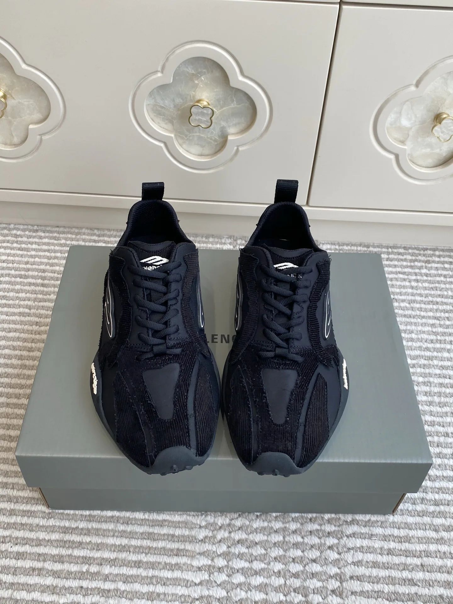 Кроссовки Женские Balenciaga 11238014