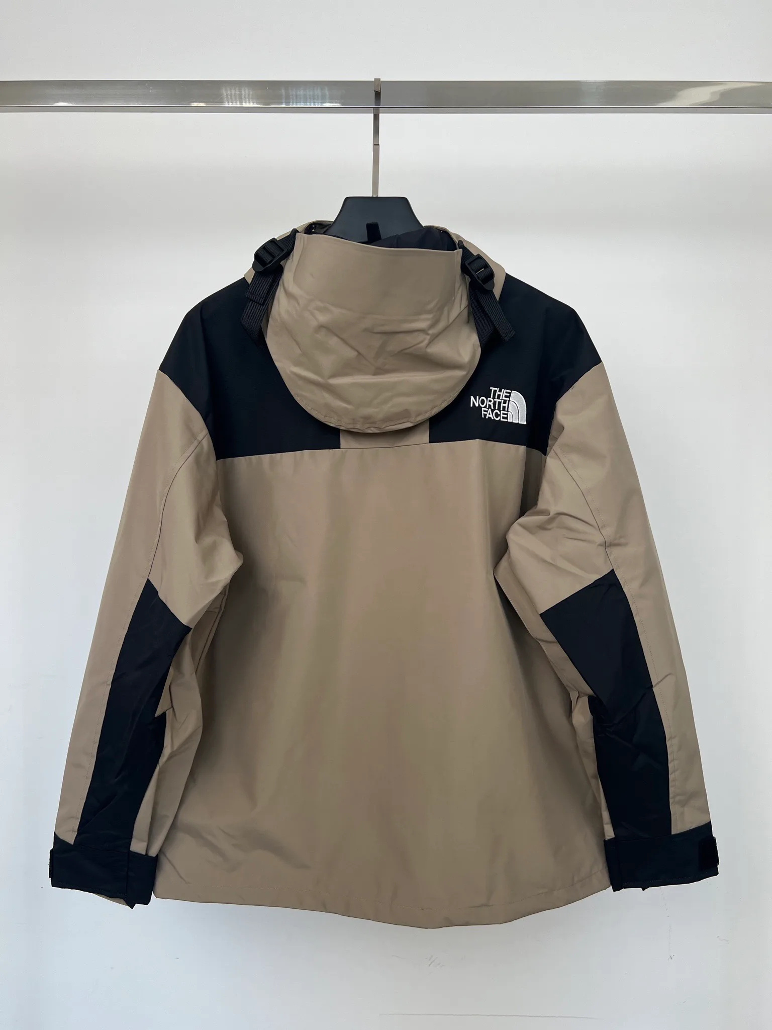 Куртки И Пуховики Женские The North Face 18416095