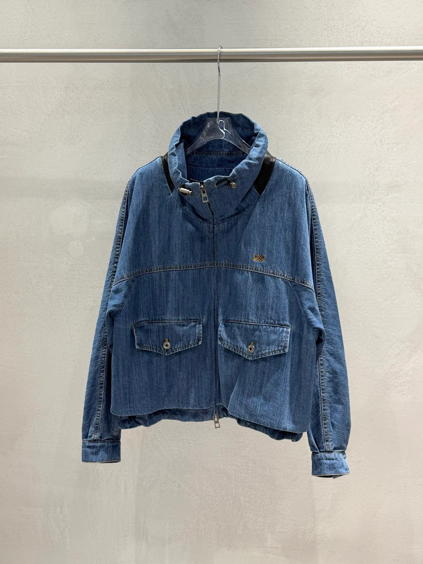 Куртки И Пуховики Женские Loewe 18032165