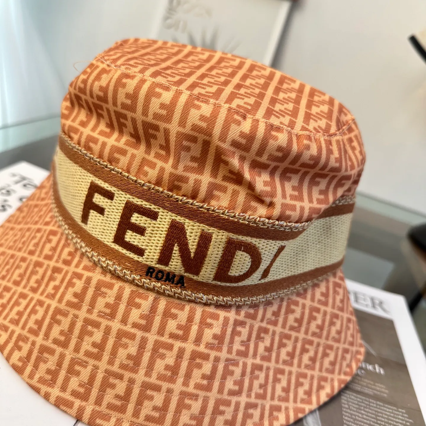 Головные Уборы Fendi 11689488