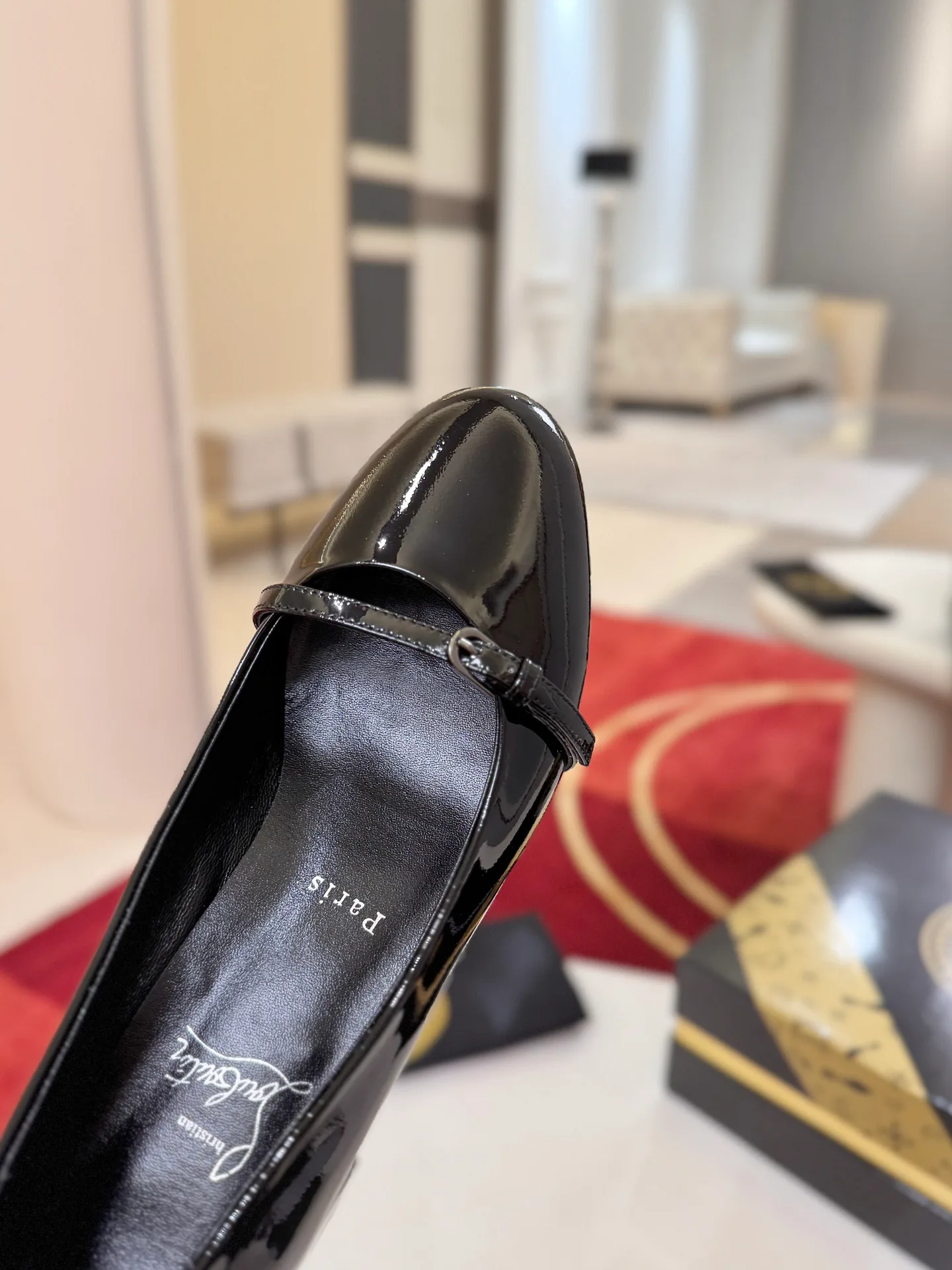 Туфли Женские Christian Louboutin 18821450