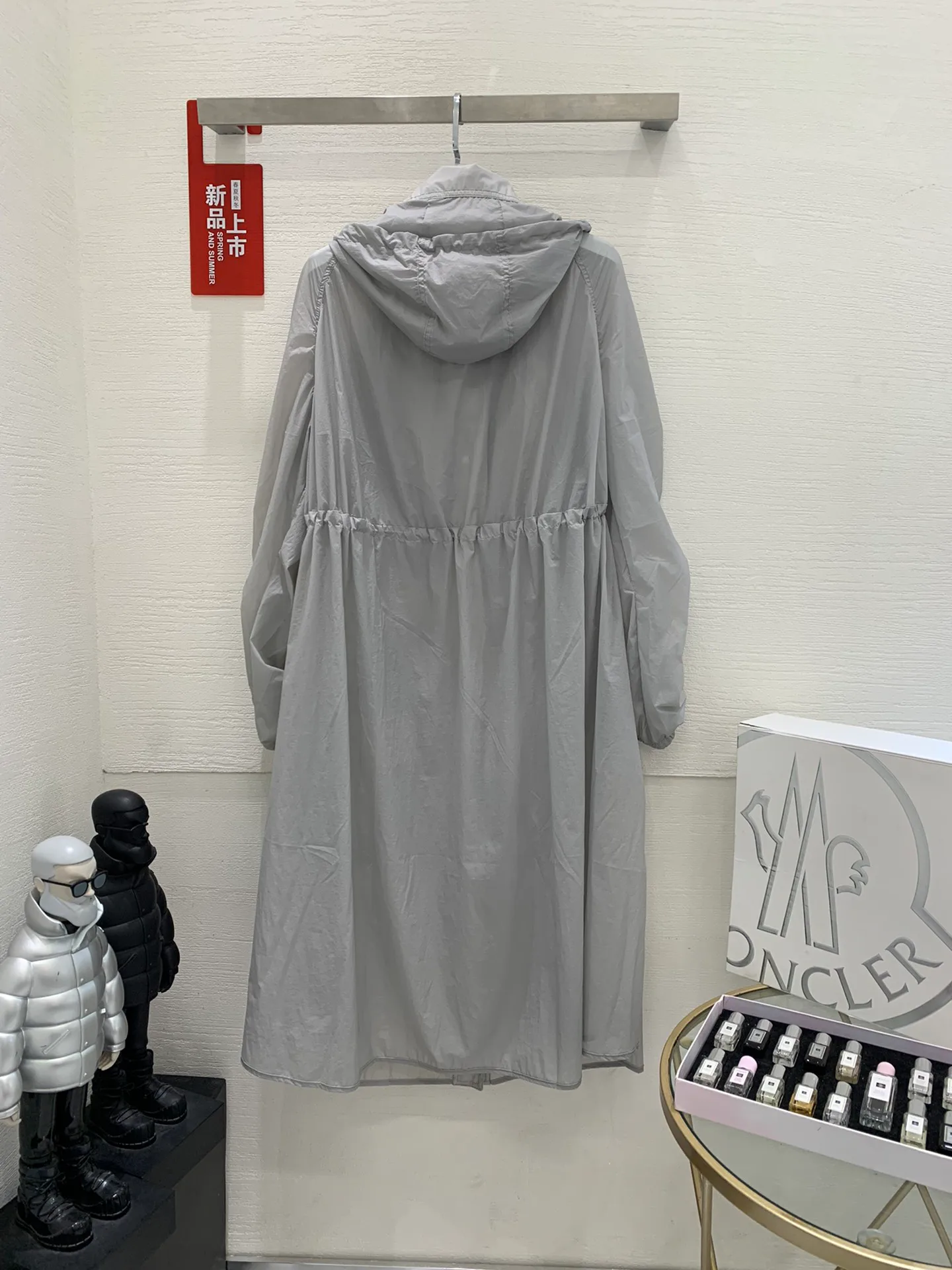 Куртки И Пуховики Женские Moncler 11520203