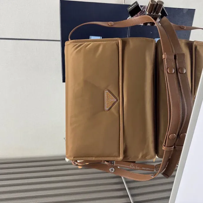 Сумки На Ремне Женские Prada 702845