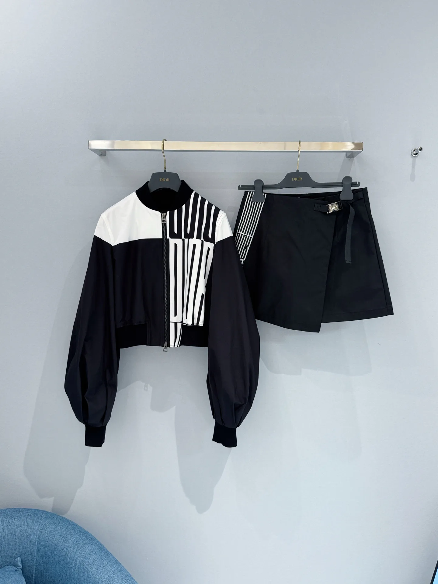 Куртки Женские Christian Dior 33354