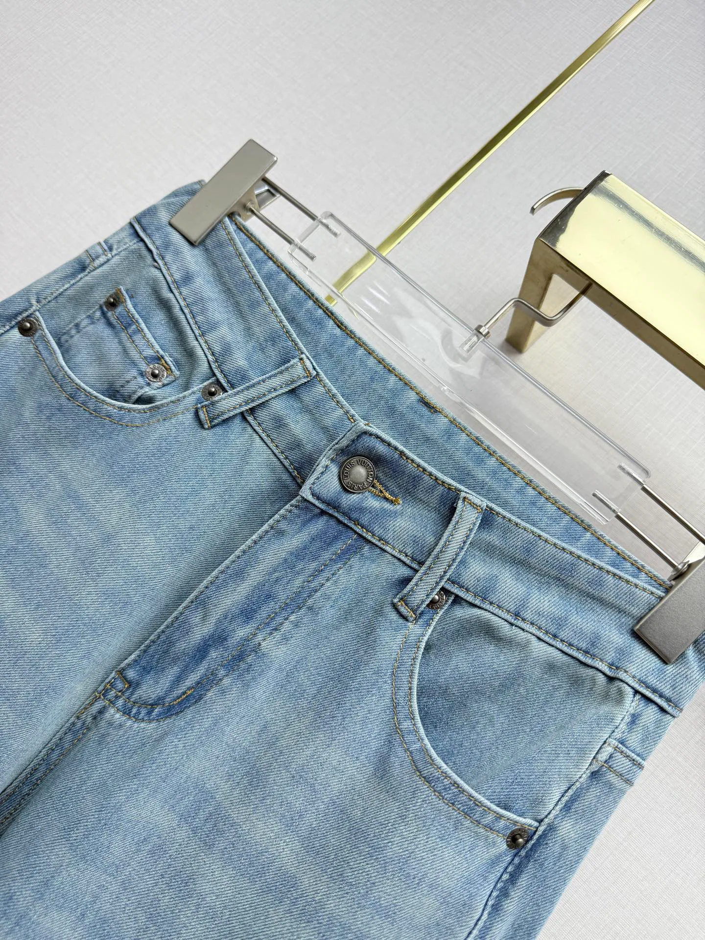 Джинсы Мужские Louis Vuitton 13559172