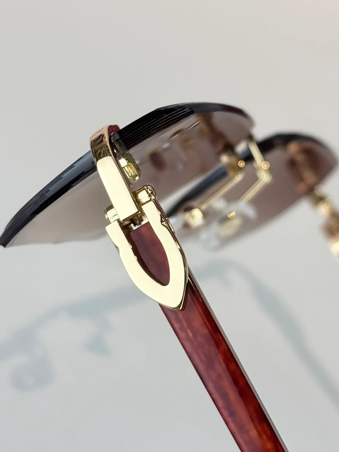 Очки Cartier 18118015