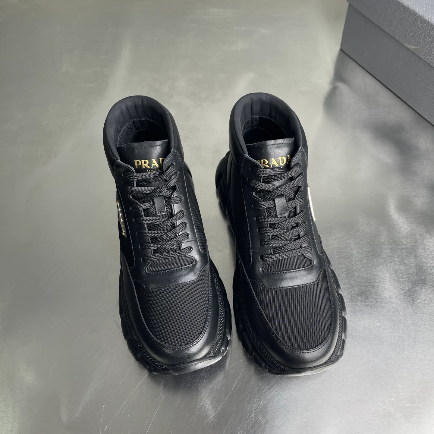 Кроссовки Мужские Prada 5058299