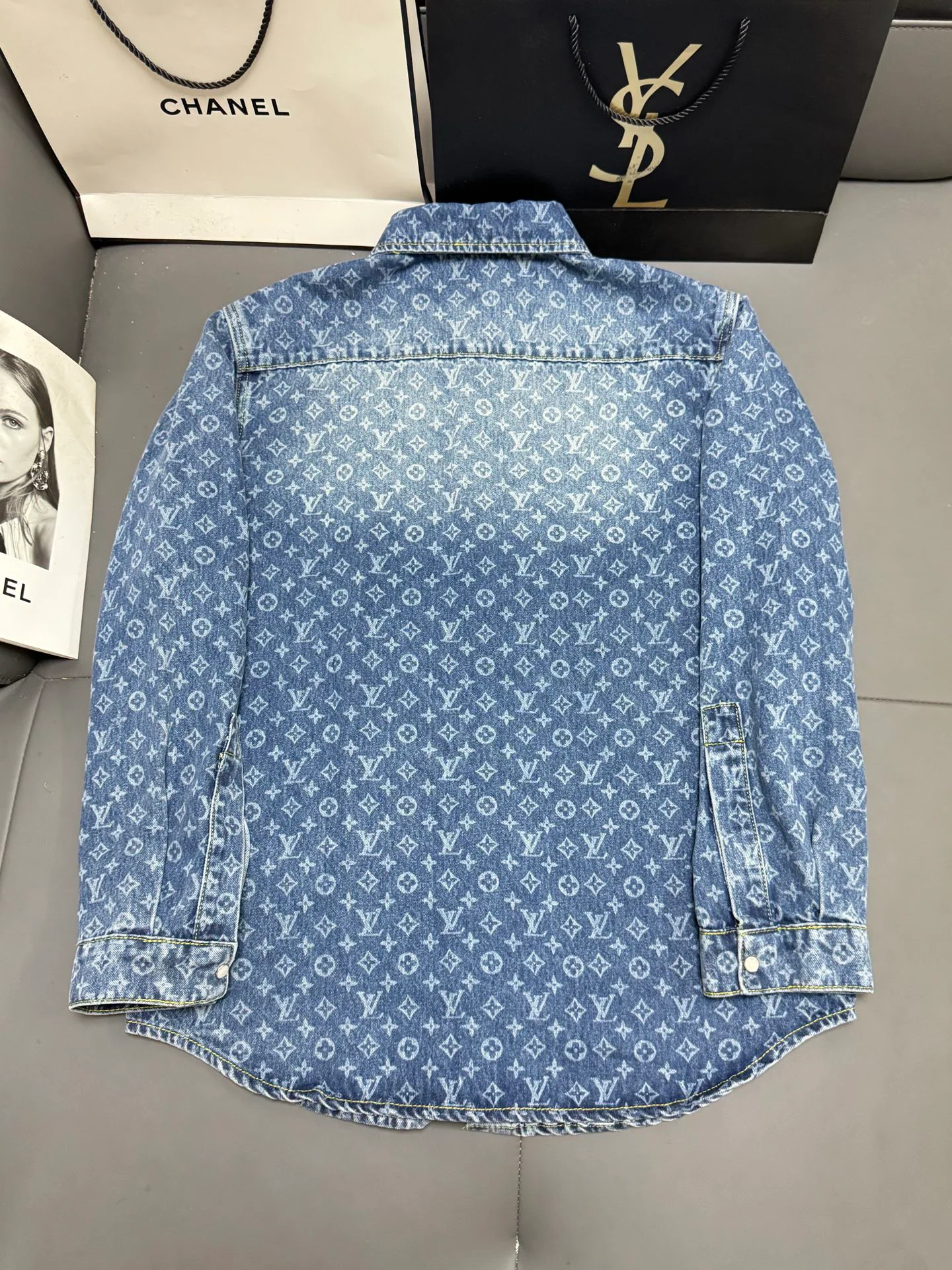 Рубашки Женские Louis Vuitton 18743310