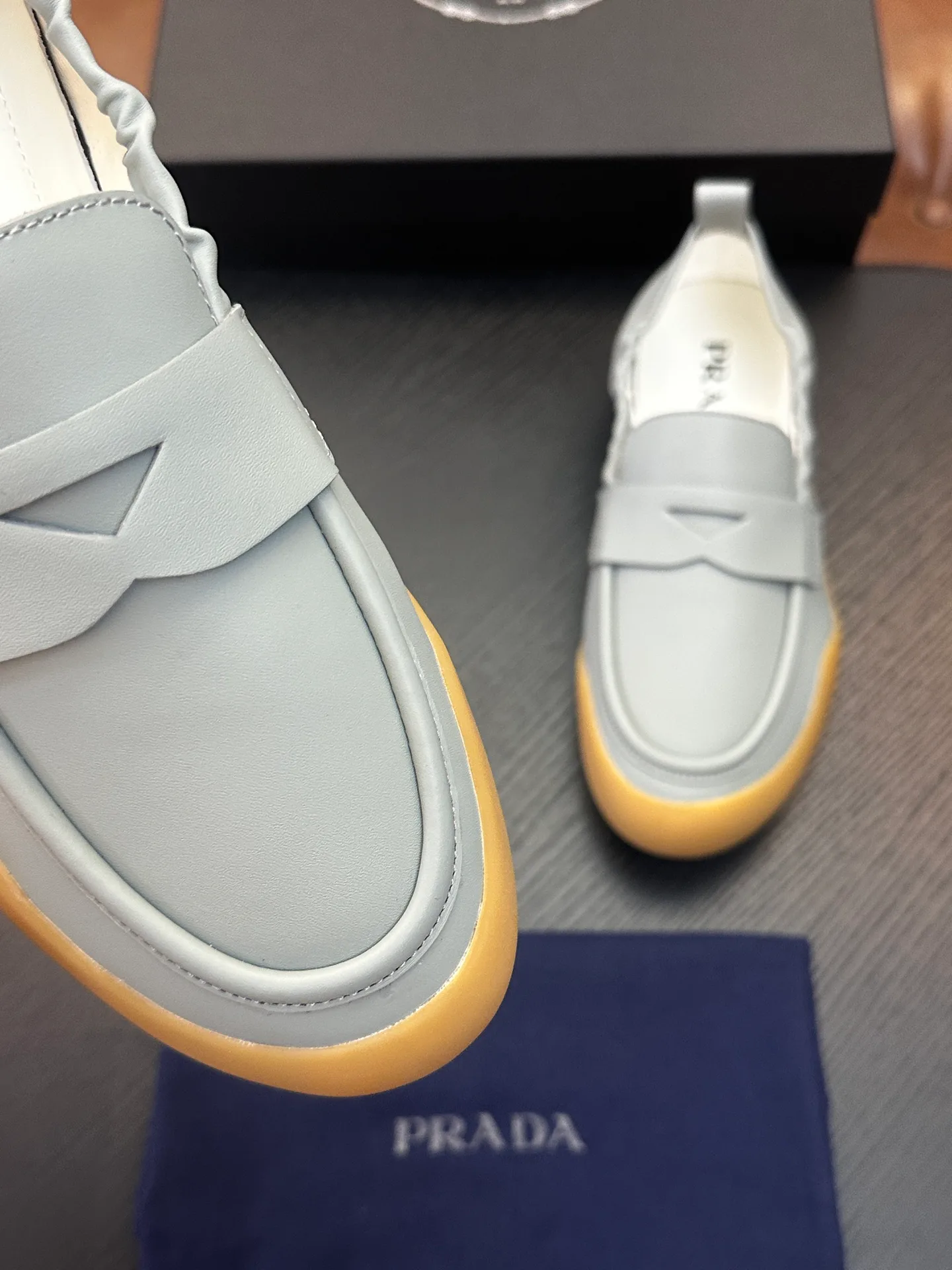 Кроссовки Мужские Prada 11710477