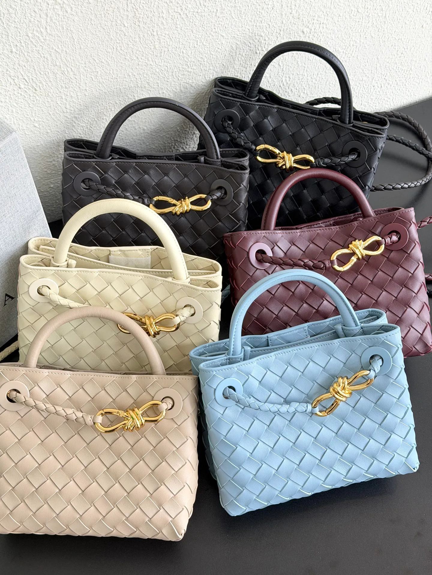 Классические Сумки Женские Bottega Veneta 17135909