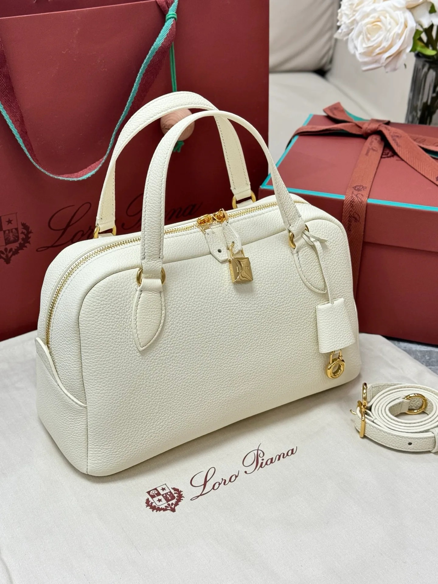 Классические Сумки Женские Loro Piana 11472676