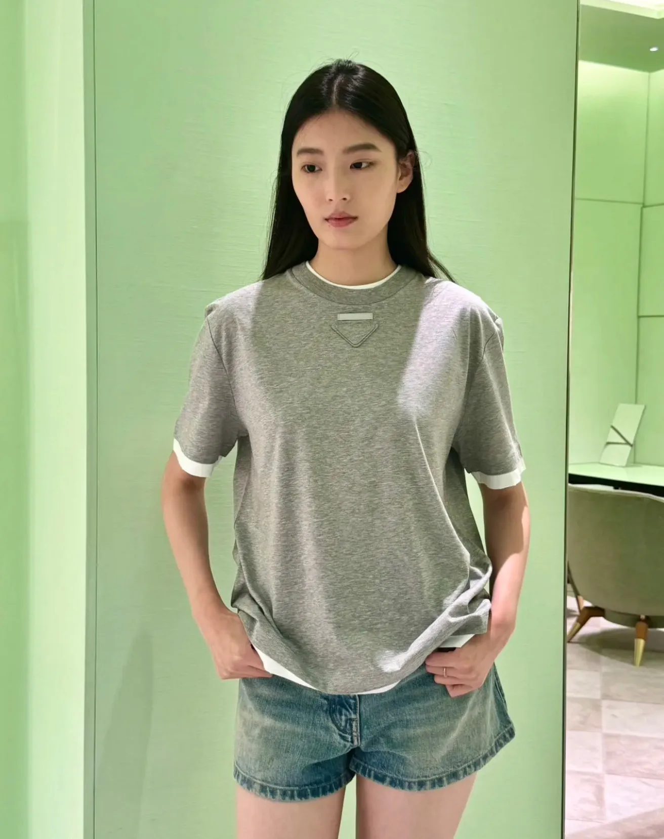 Футболки Женские Prada 735577