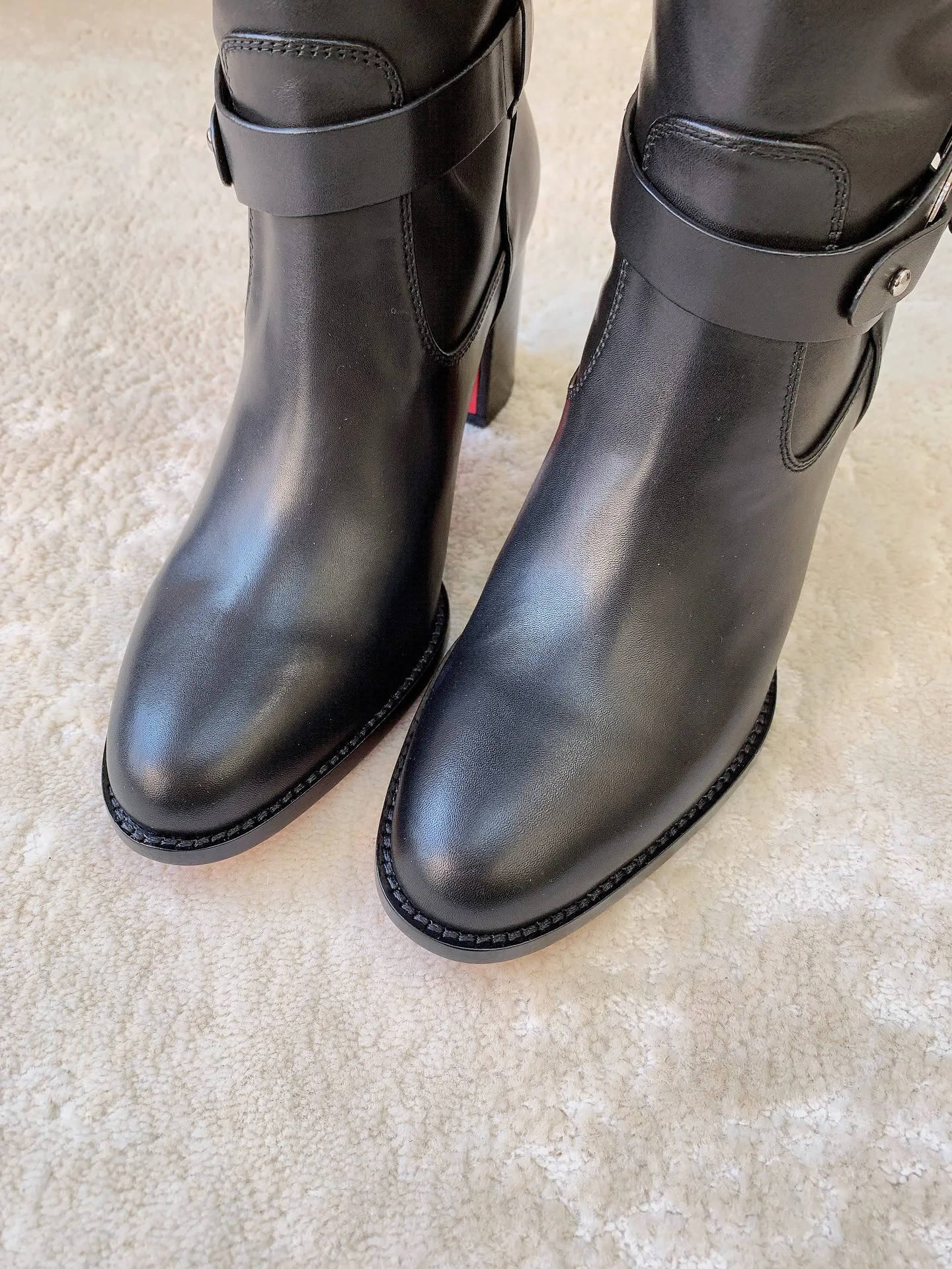 Сапоги Женские Christian Louboutin 17962788