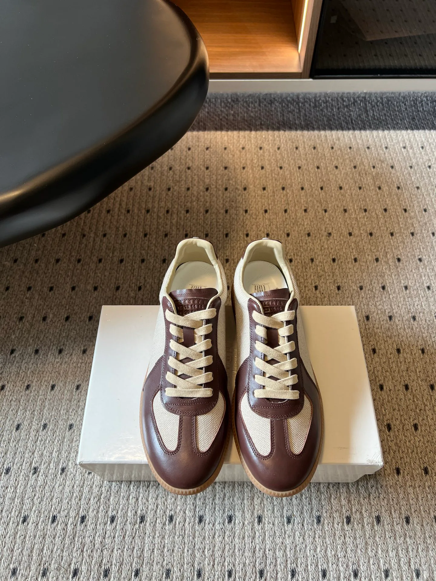 Кроссовки Женские Maison Margiela 17568932