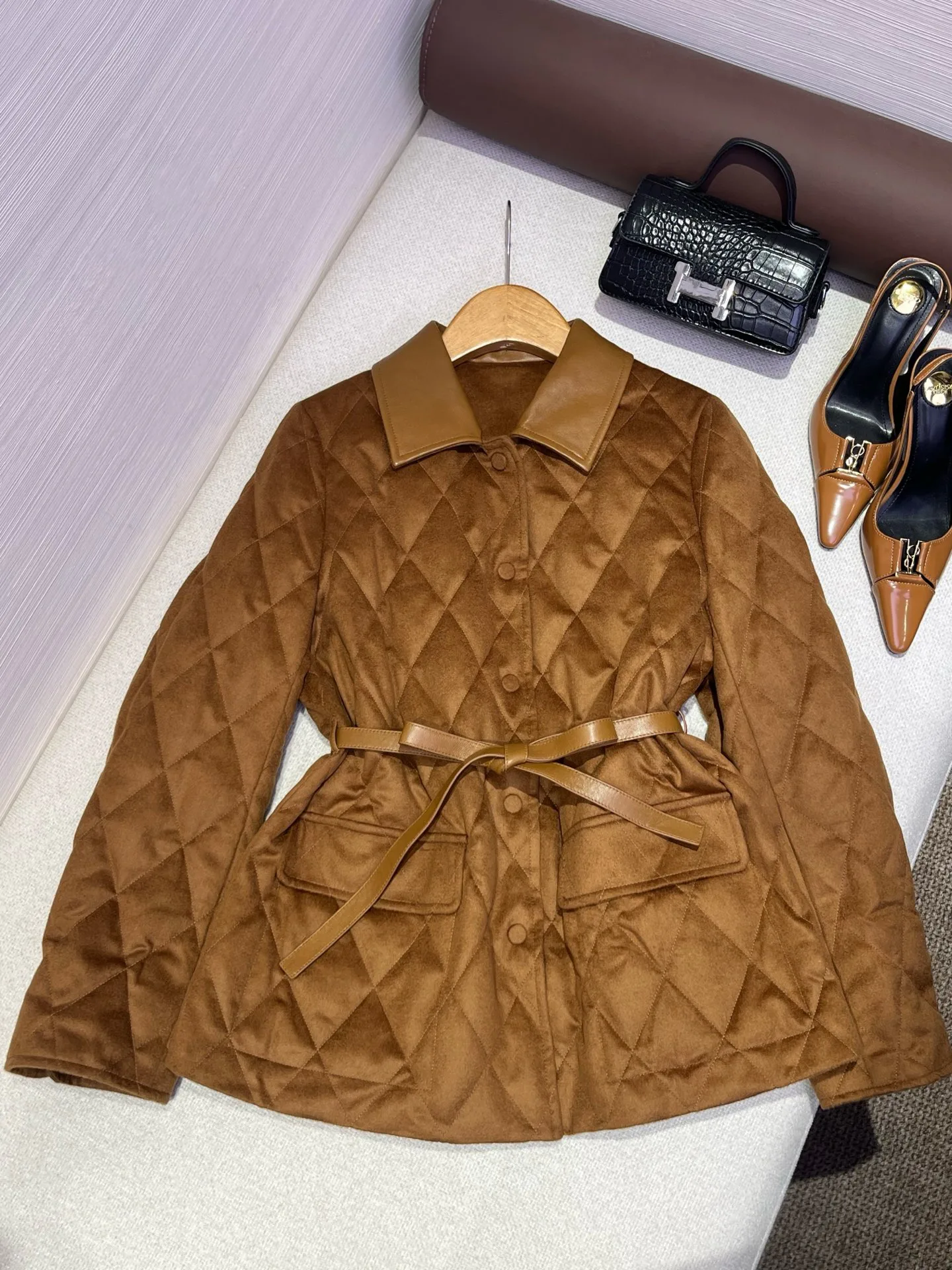 Куртки И Пуховики Женские Burberry 19813588