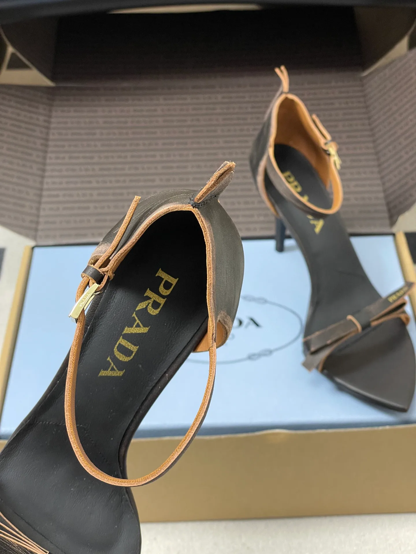 Босоножки Женские Prada 1883563